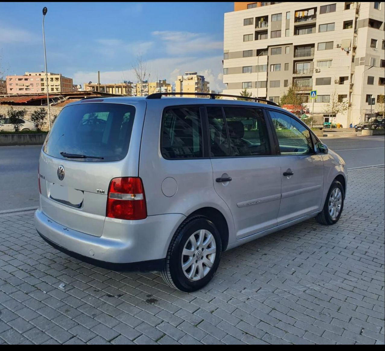 Volkswagen Touran - photo 3