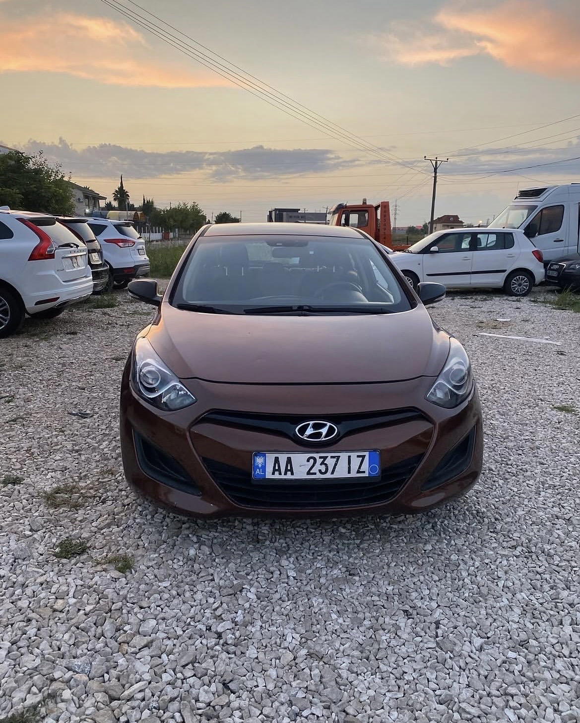 Hyundai I30 - side view