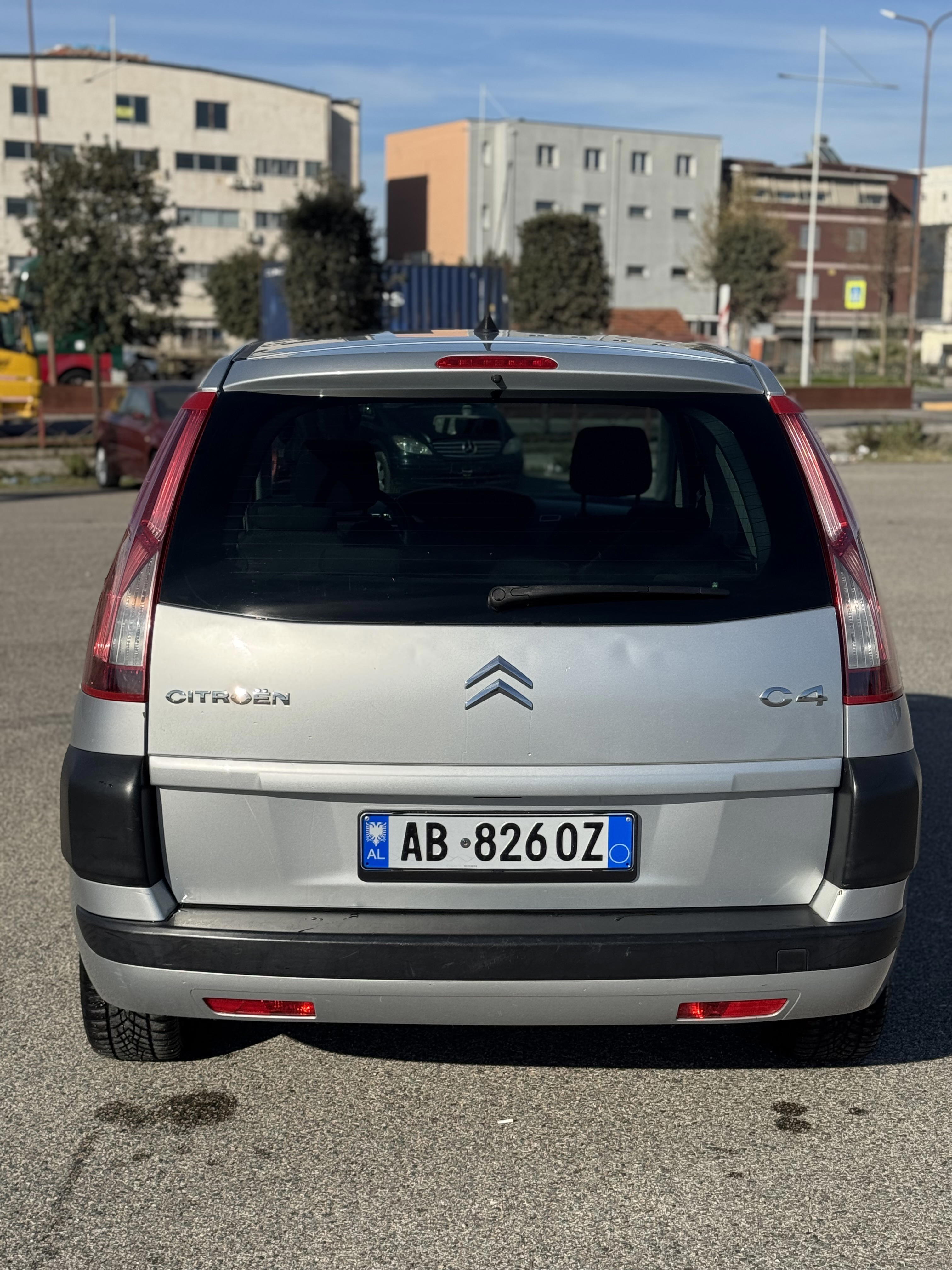 Citroen C4 Picasso - photo 4