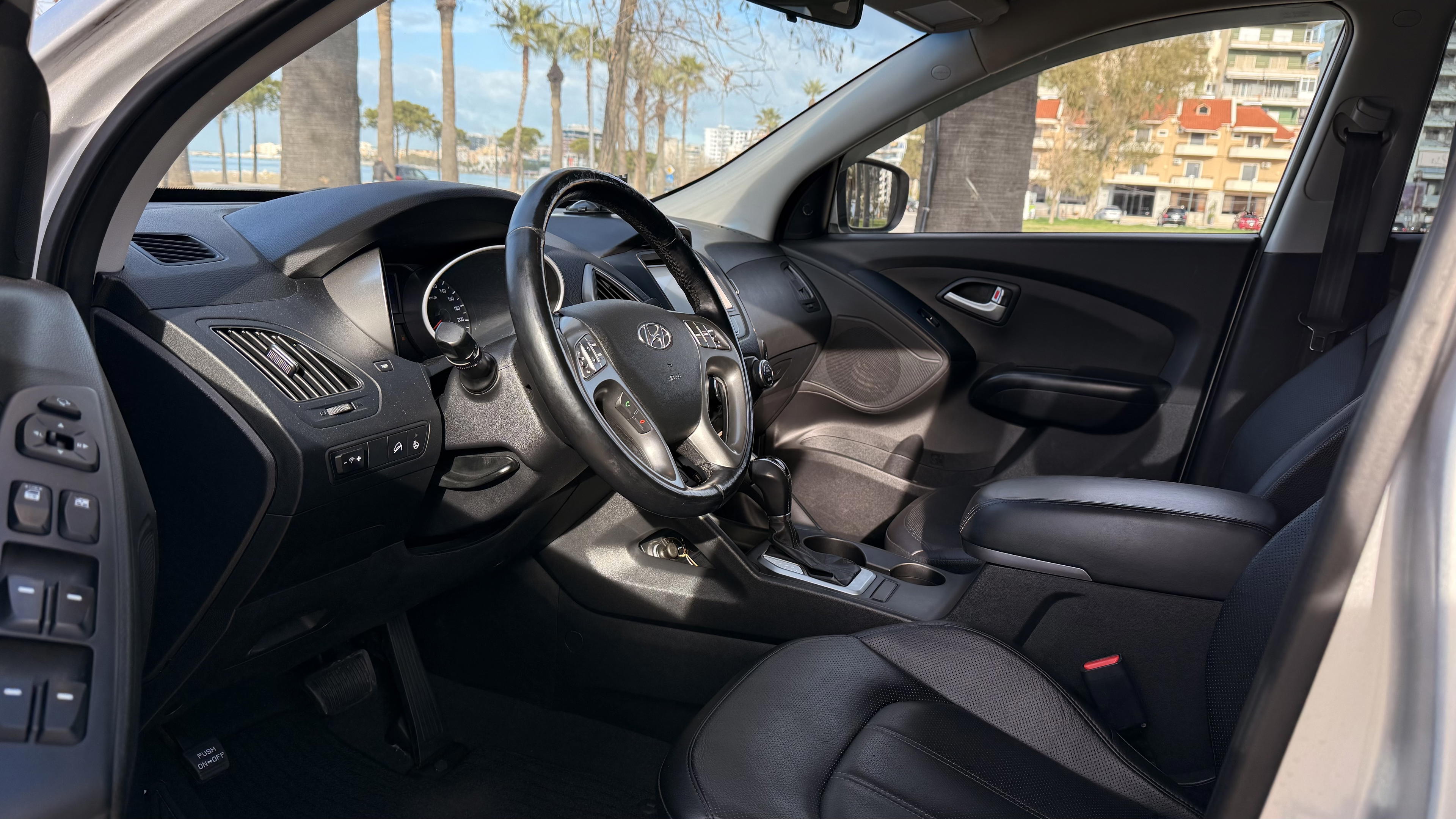 Hyundai Tucson - photo 4