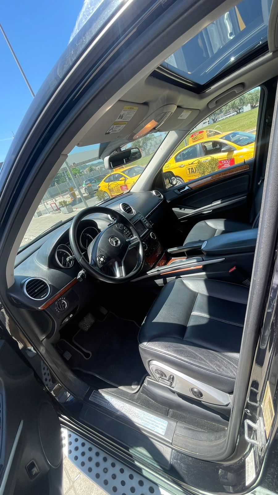 Mercedes-Benz GL-Class - photo 4