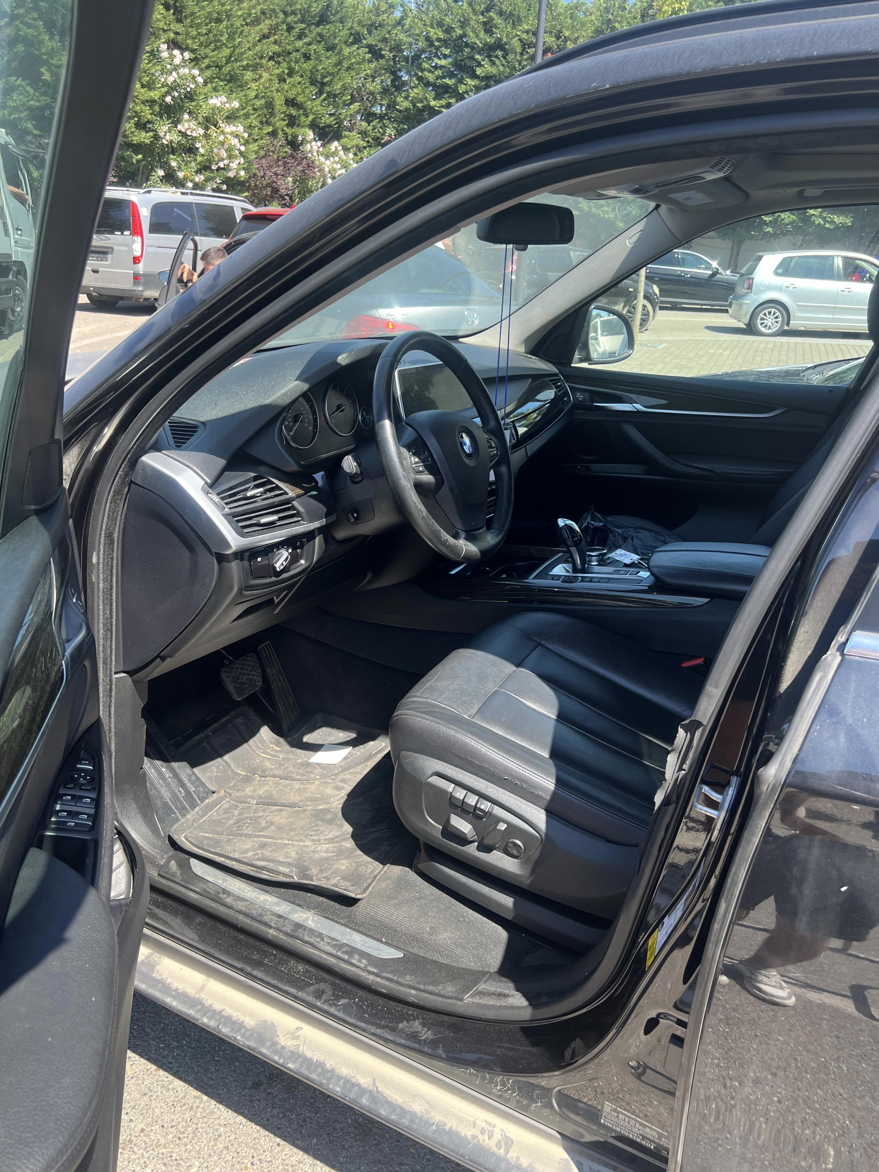 BMW X5 - photo 4