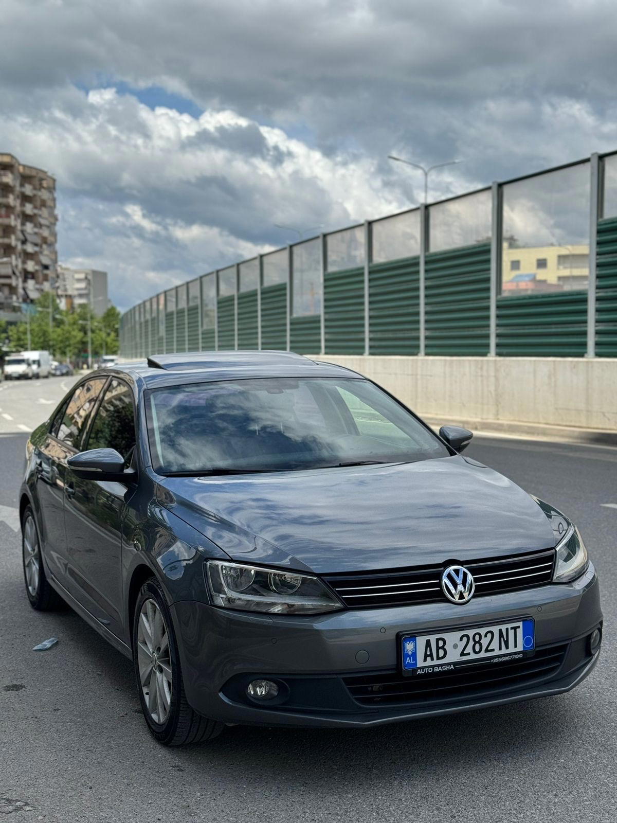 Volkswagen Jetta for rent