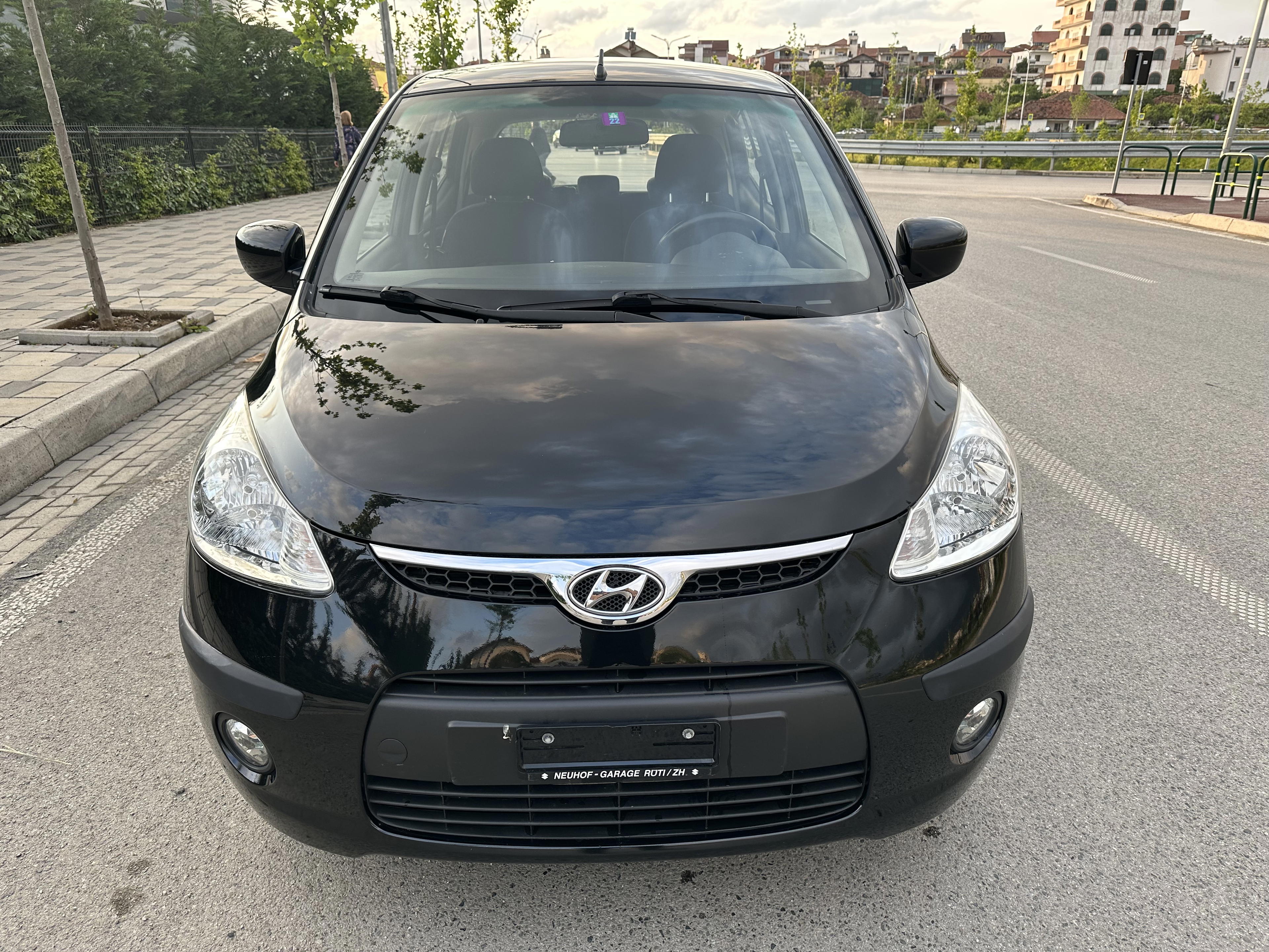 Hyundai i10 RentX Albania