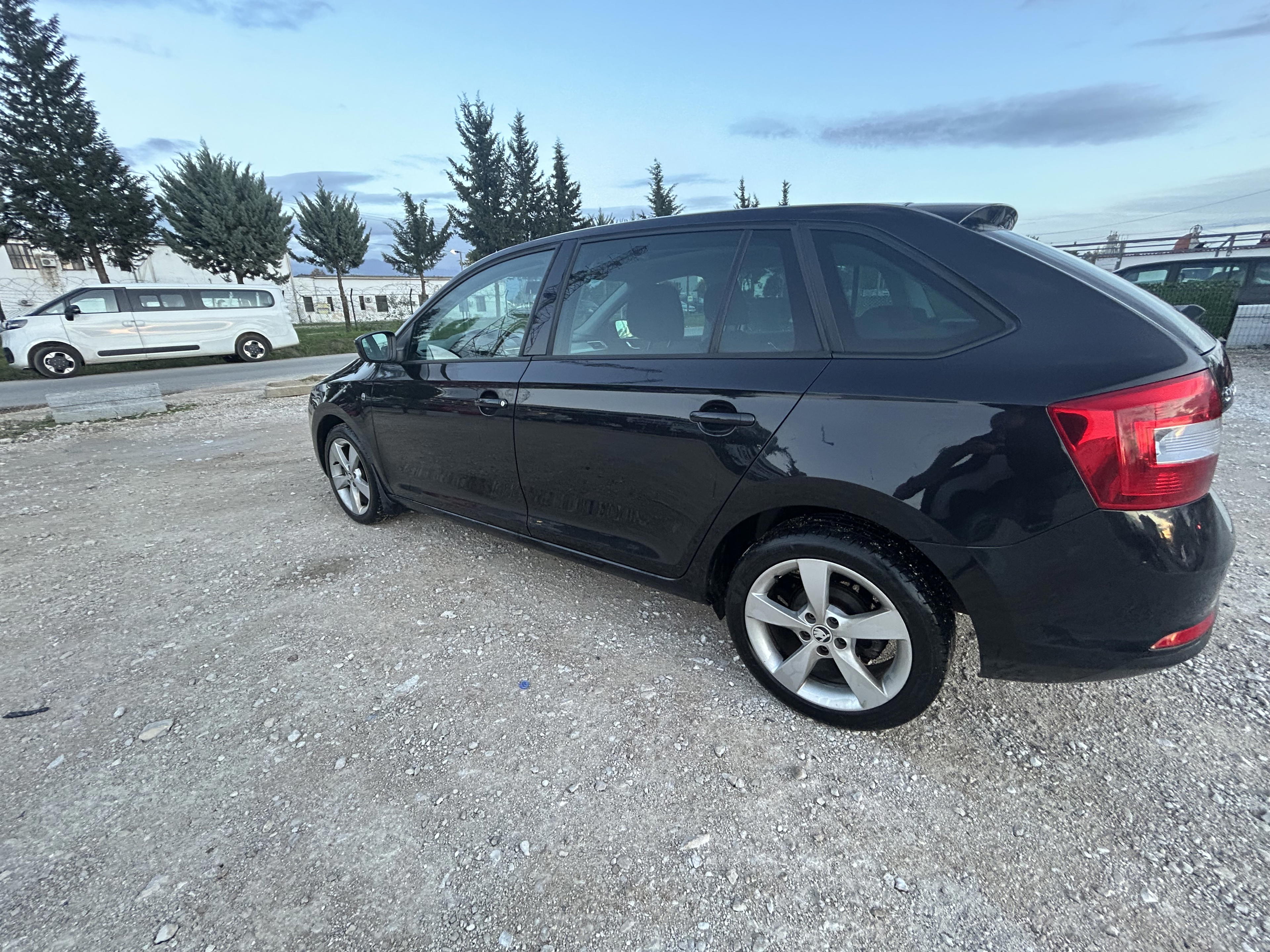 Skoda Scala - side view