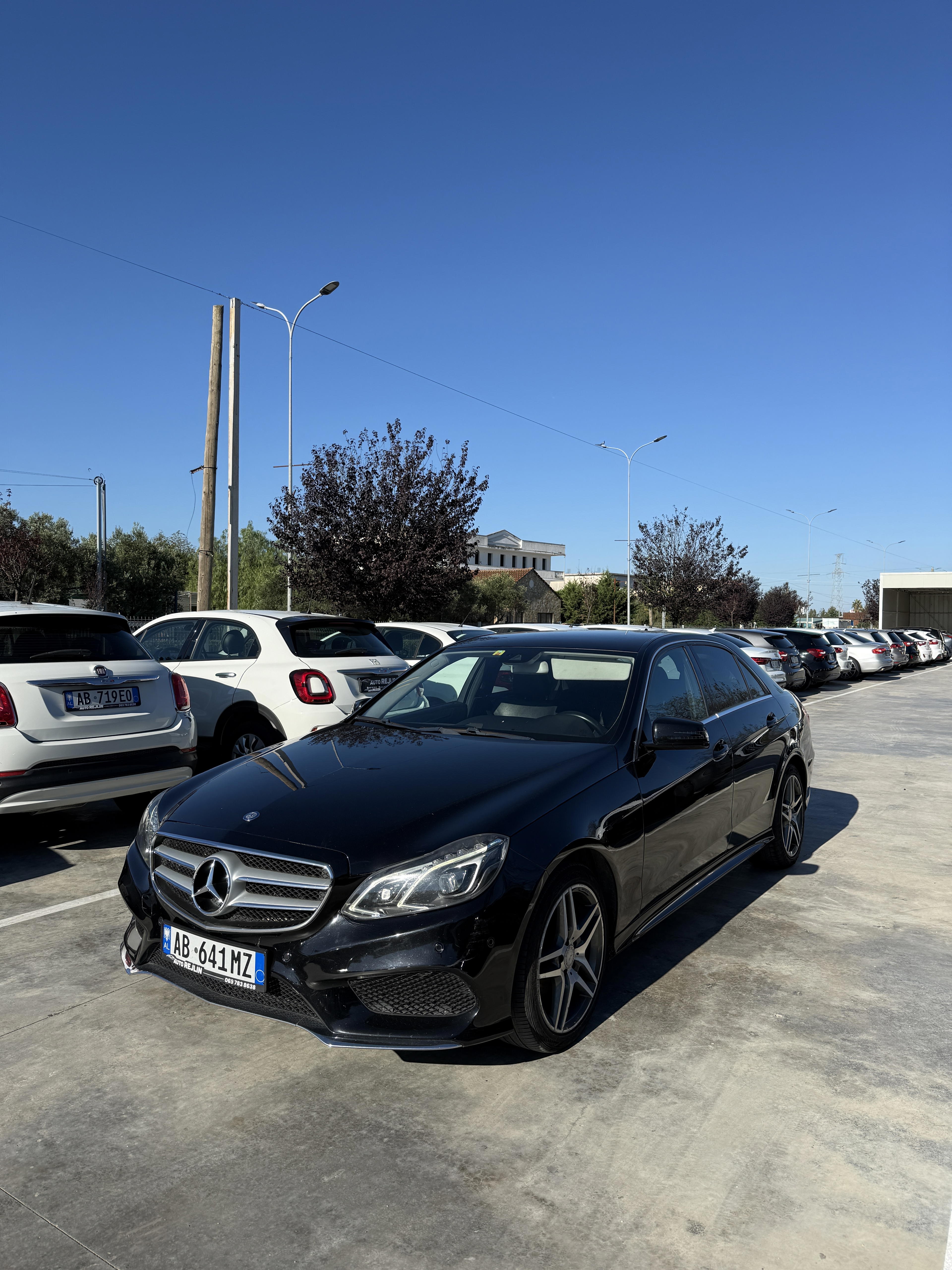Mercedes-Benz Mercedes-AMG E-Class - side view