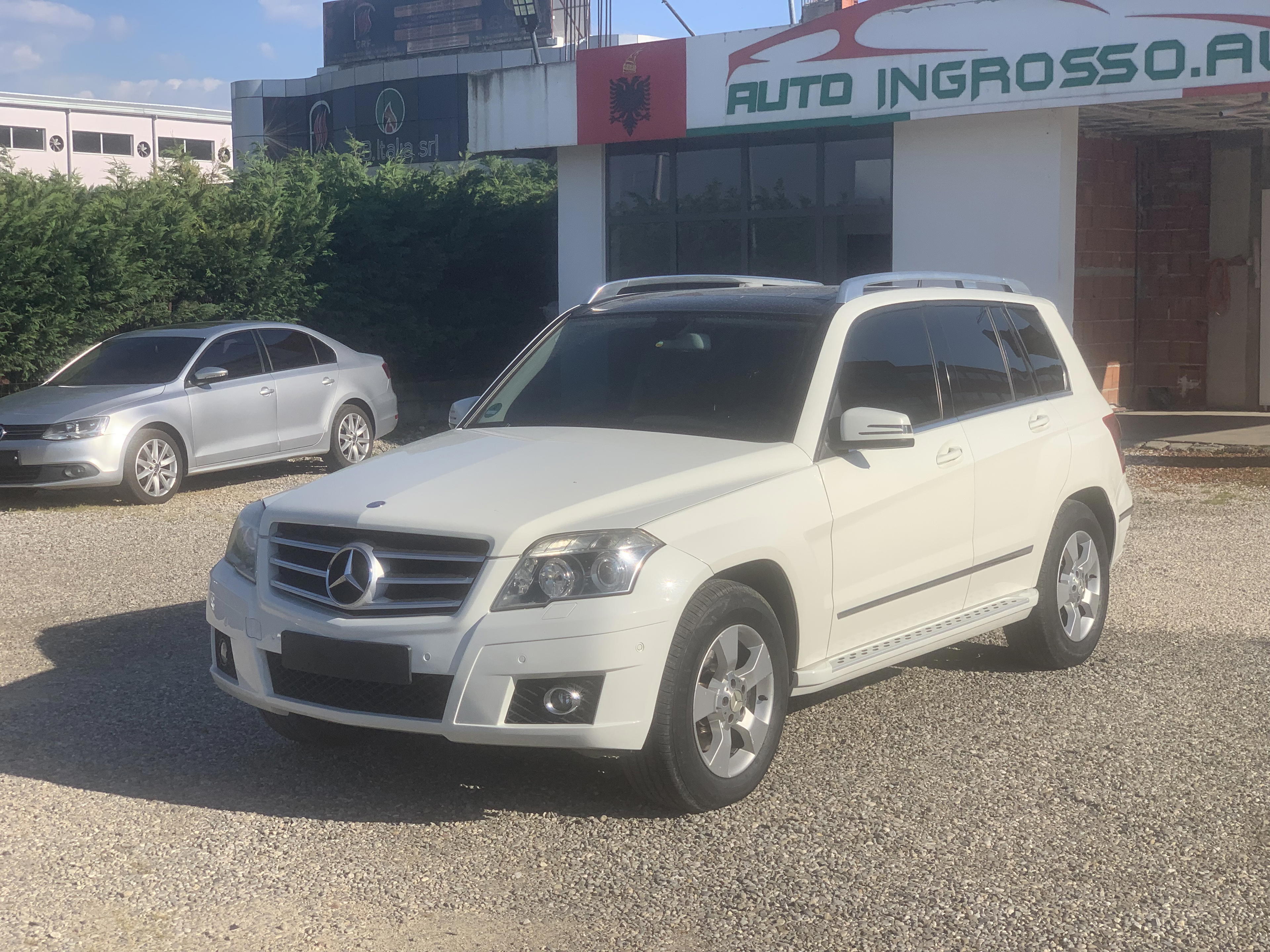 Mercedes-Benz GLK-Class - side view