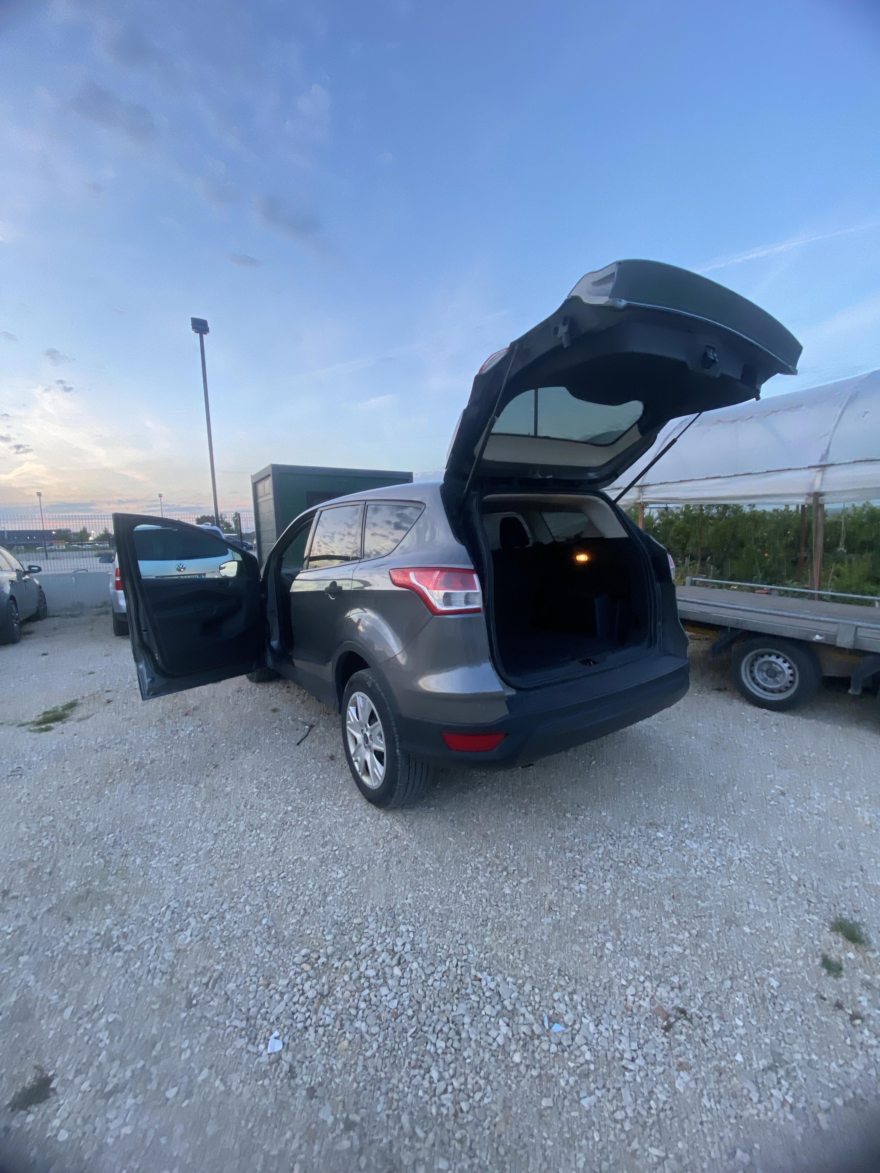 Ford Escape - side view