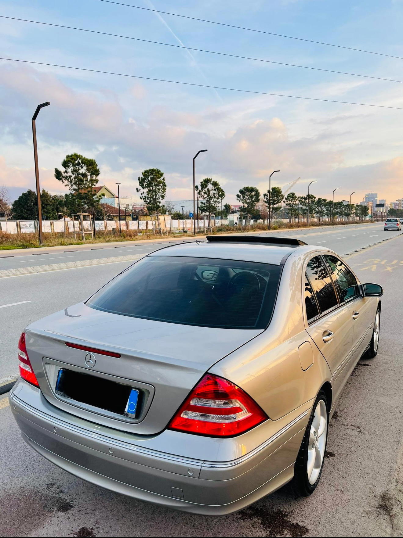 Mercedes-Benz C-Class - photo 3