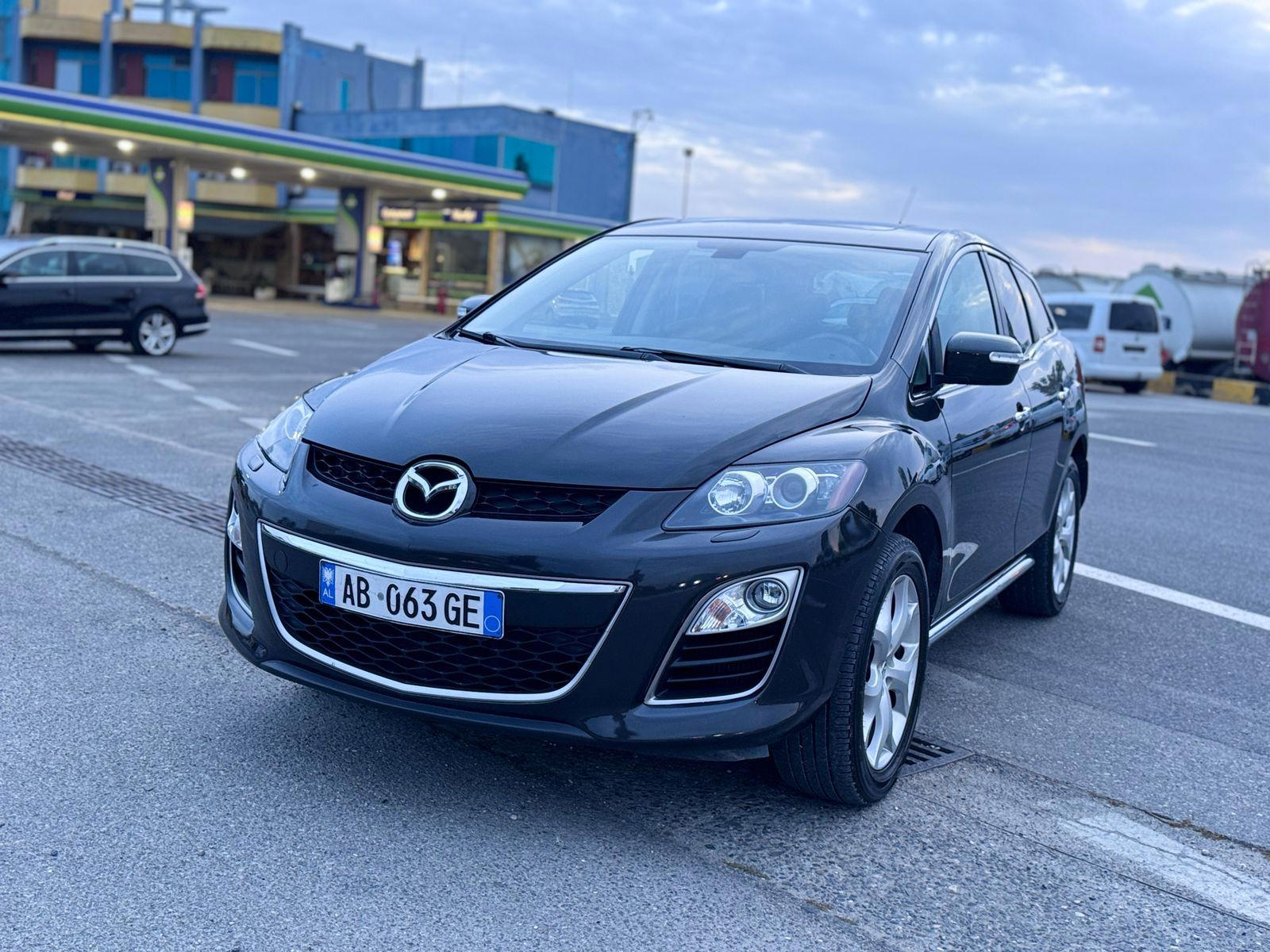 MAZDA CX-7 for rent
