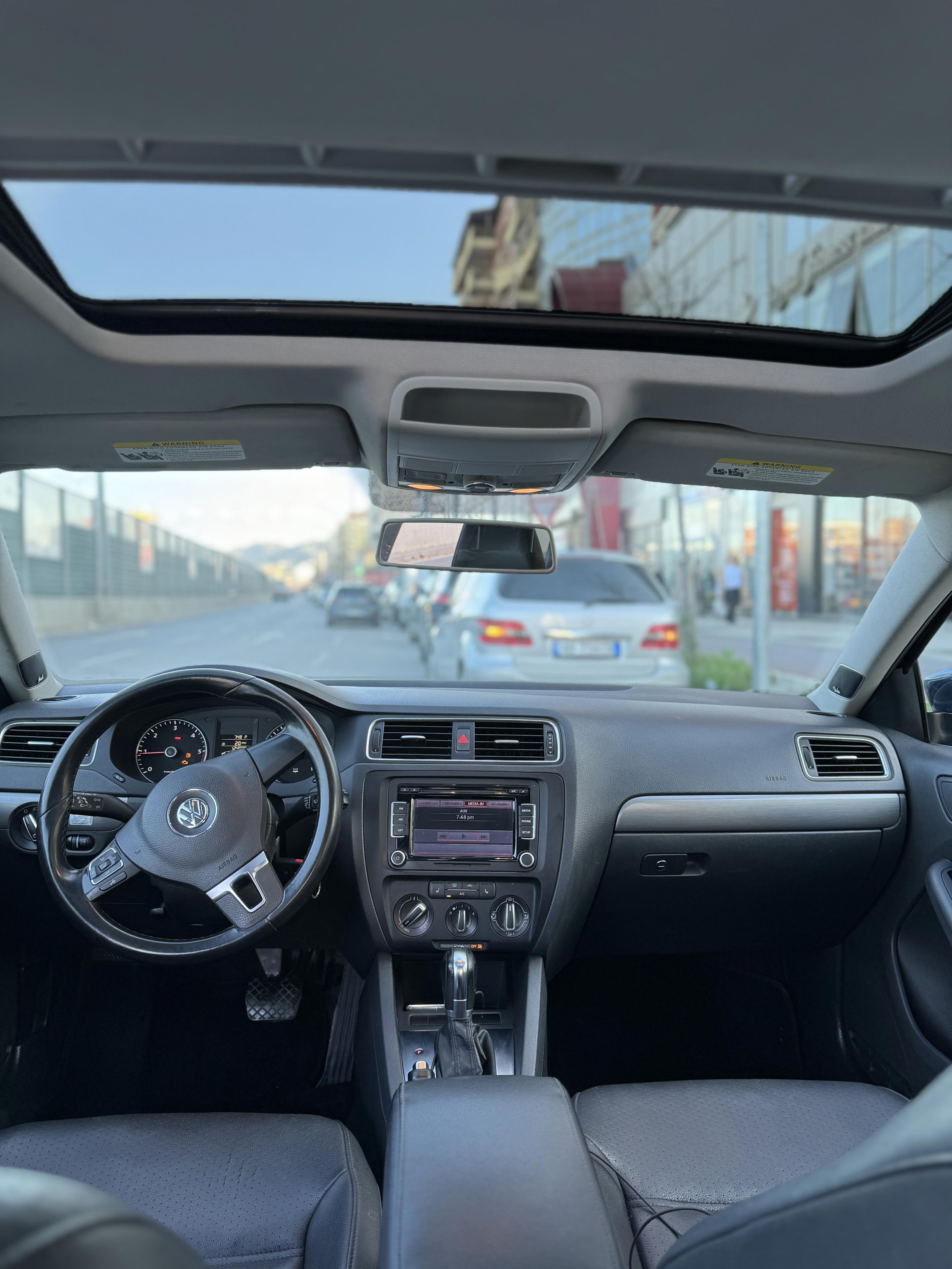 Volkswagen Jetta - photo 3