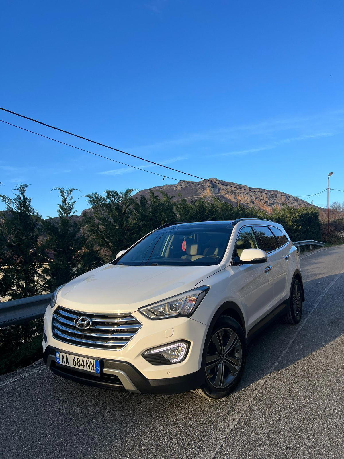 Hyundai Santa Fe XL - photo 3