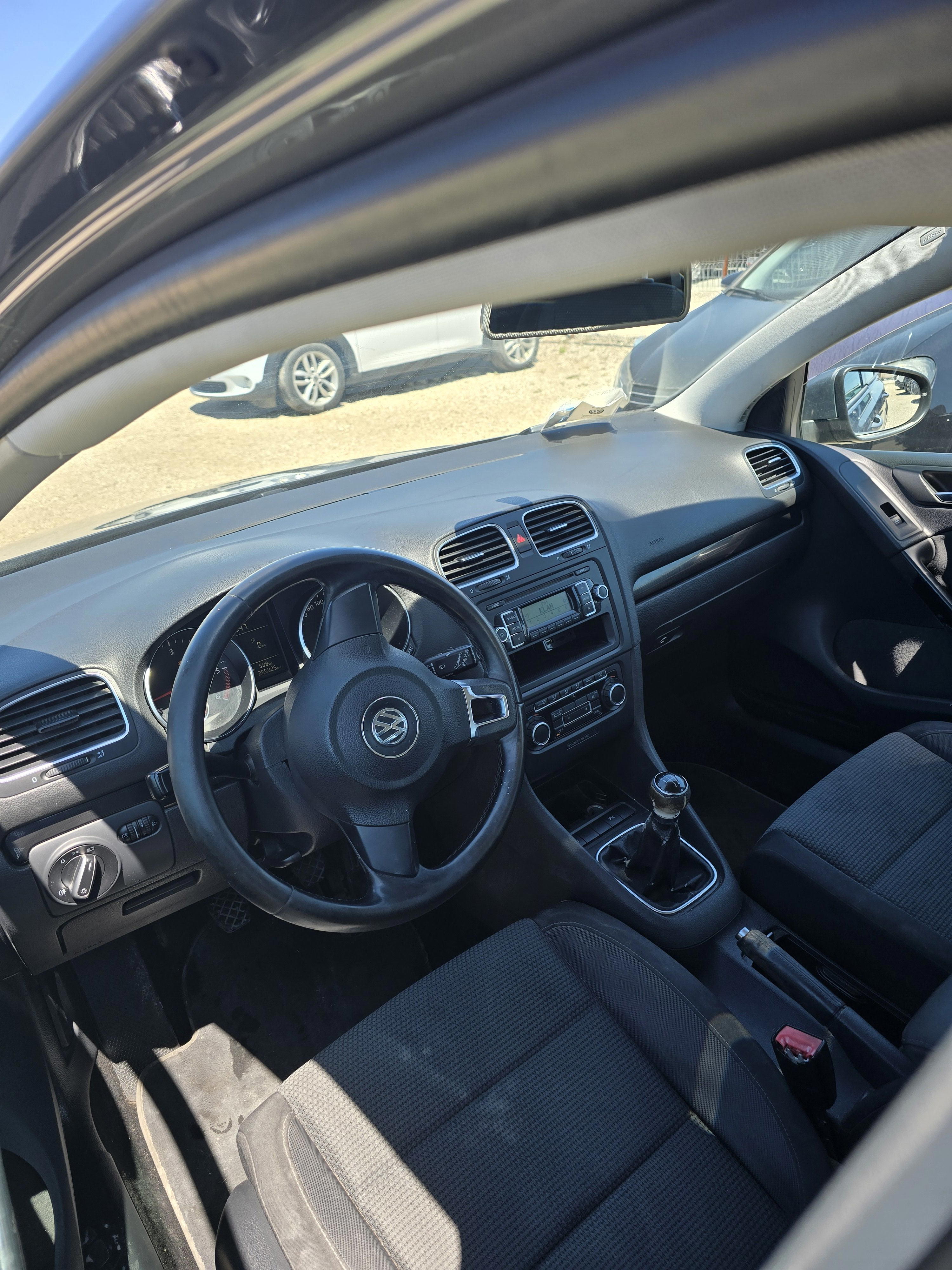 Volkswagen Golf - photo 3