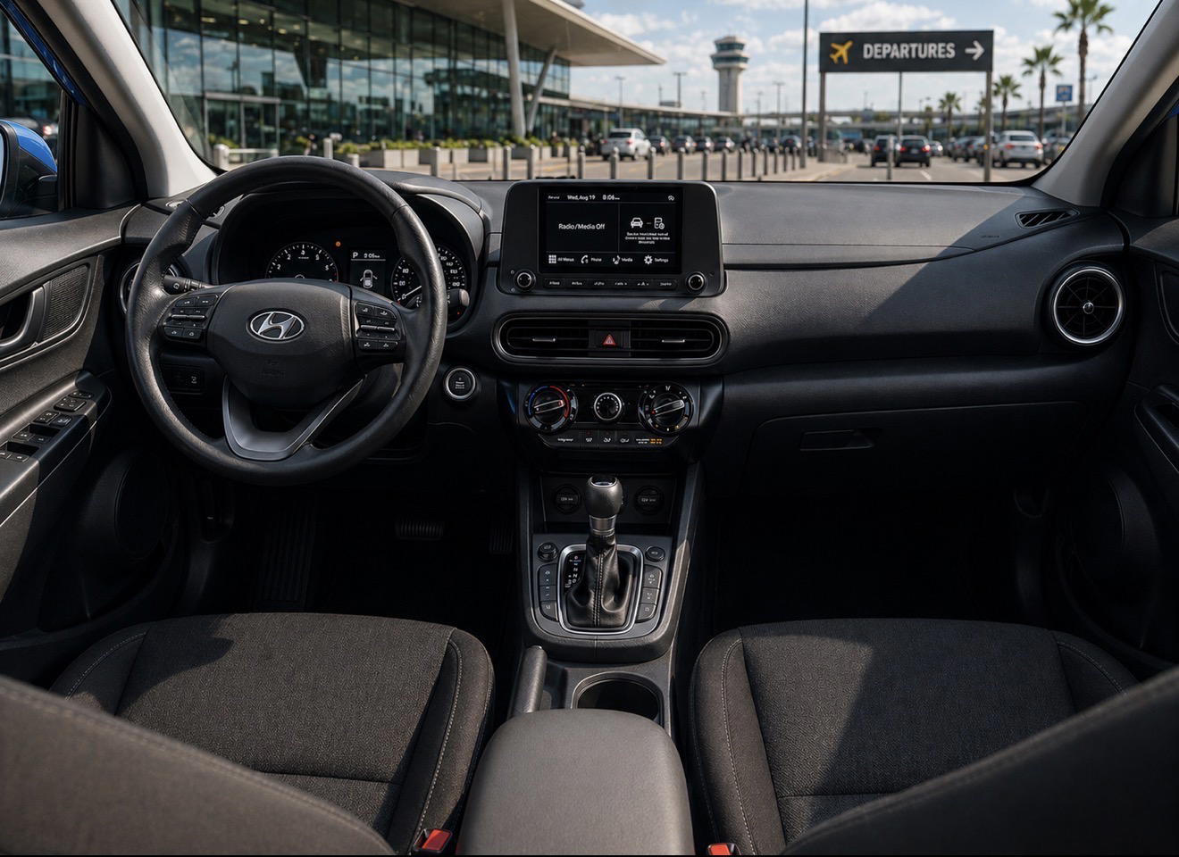 Hyundai Kona - side view
