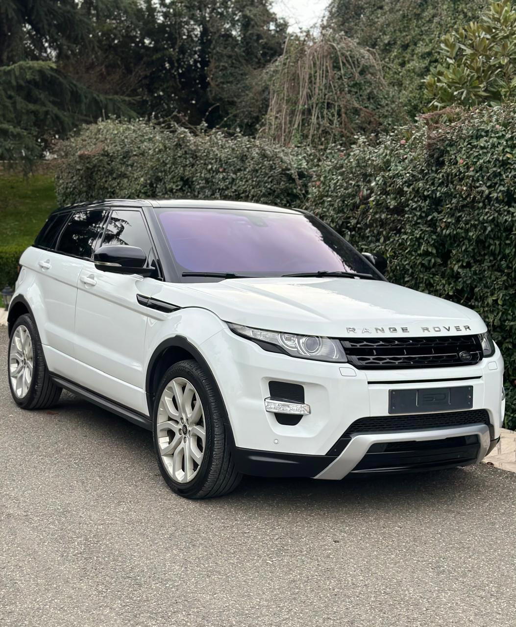 Land Rover Range Rover Evoque - main photo