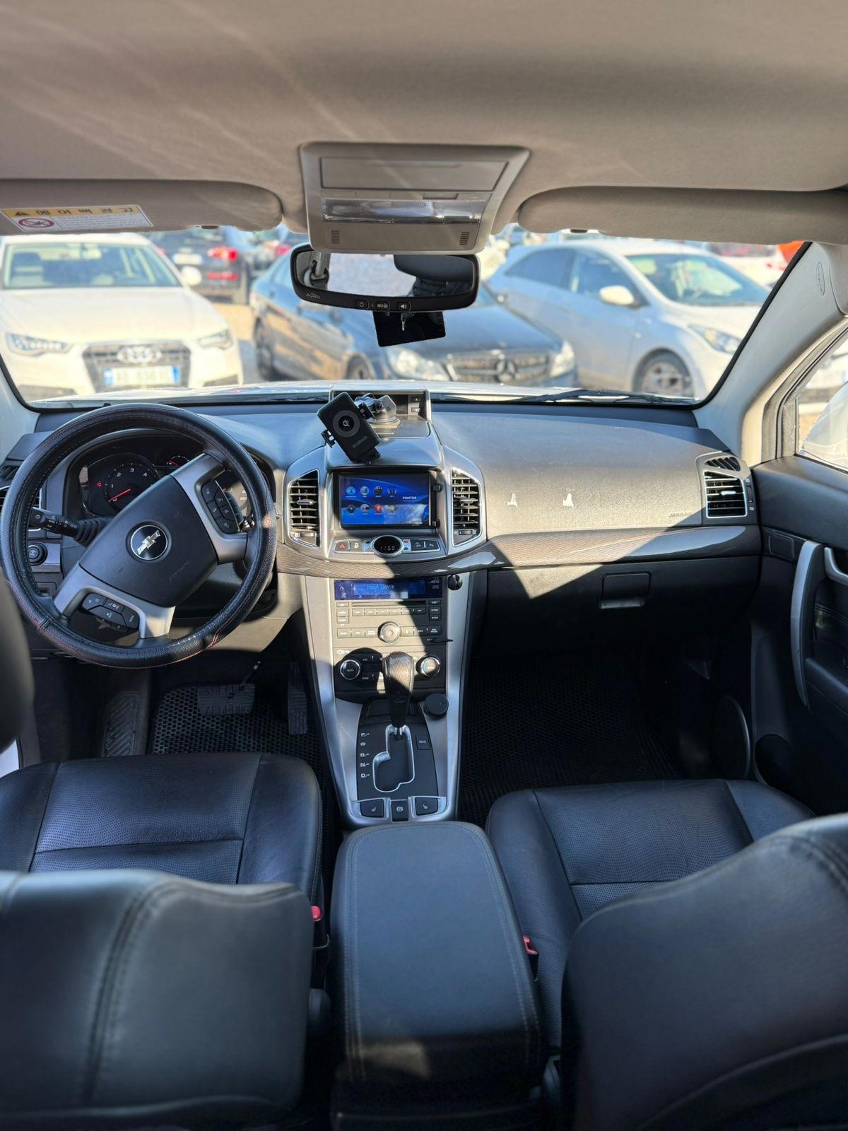 Chevrolet Captiva Sport - main photo