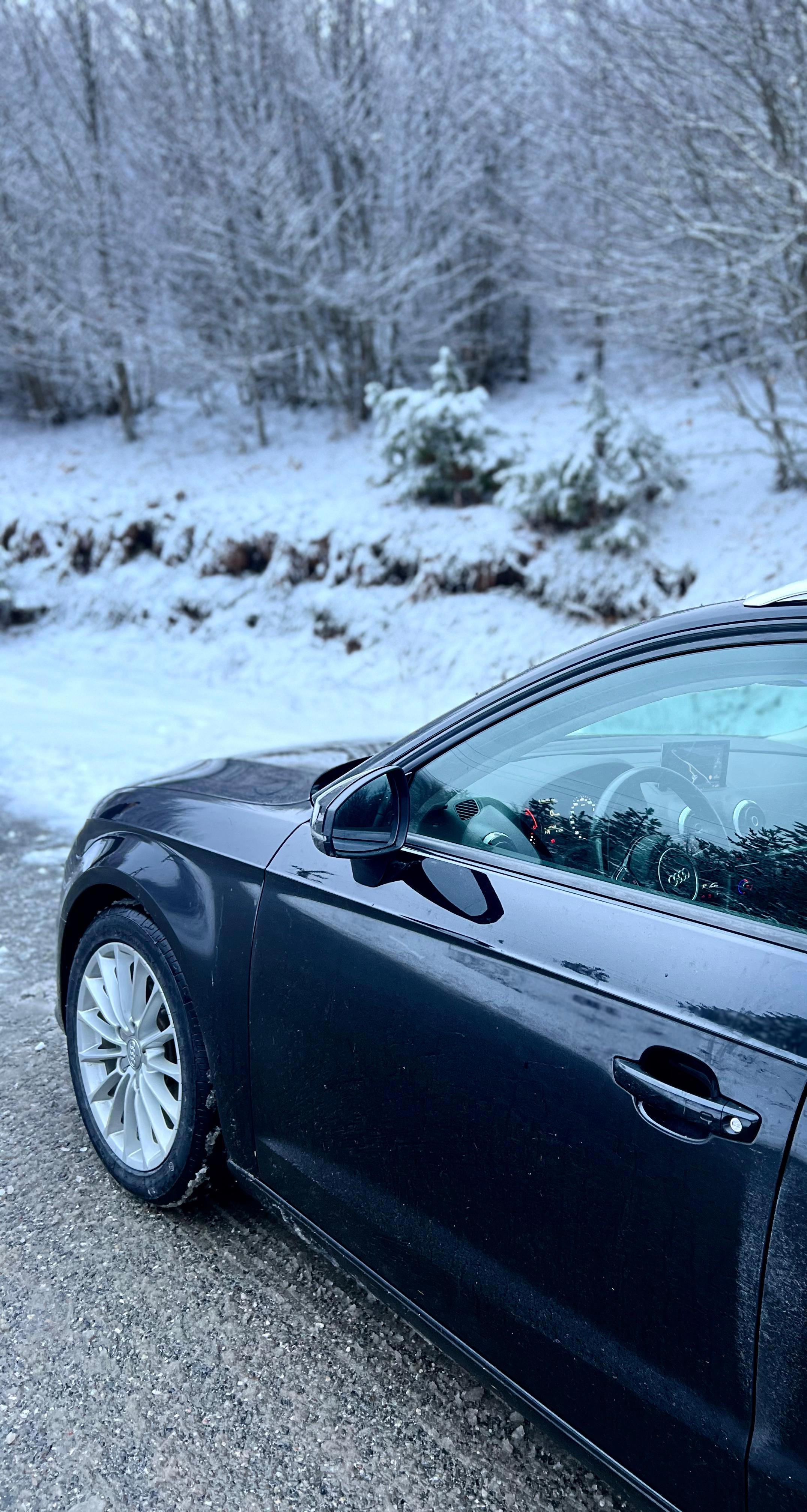 Audi A3 Sportback - main photo