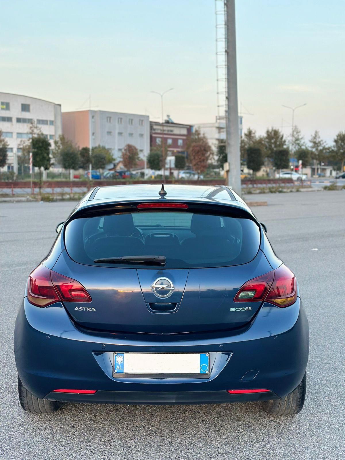 Opel Astra - photo 3