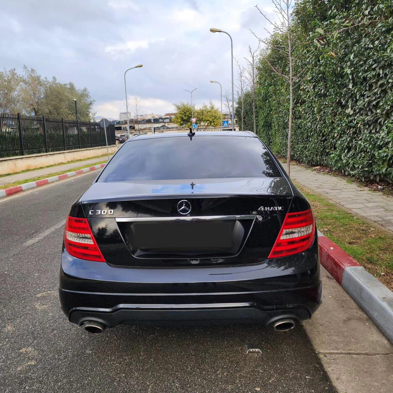 Mercedes-Benz C-Class - photo 3