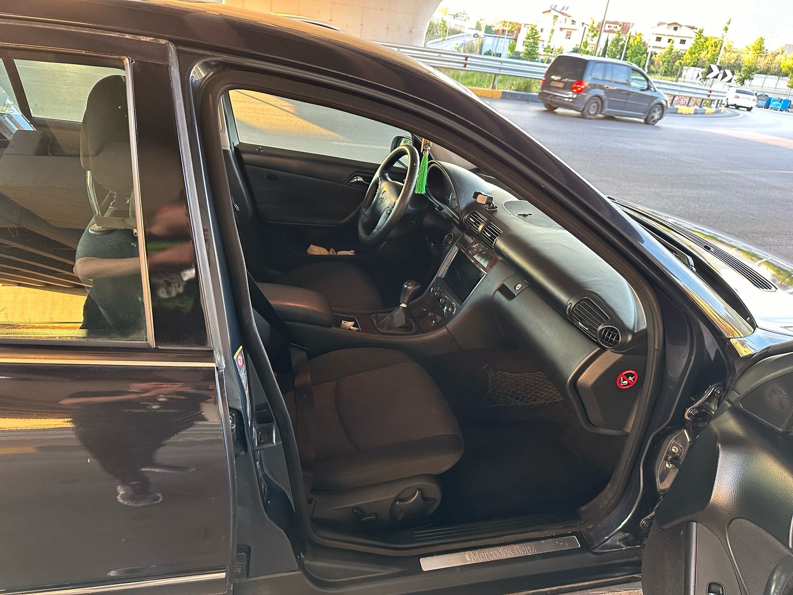 Mercedes-Benz C-Class - photo 3