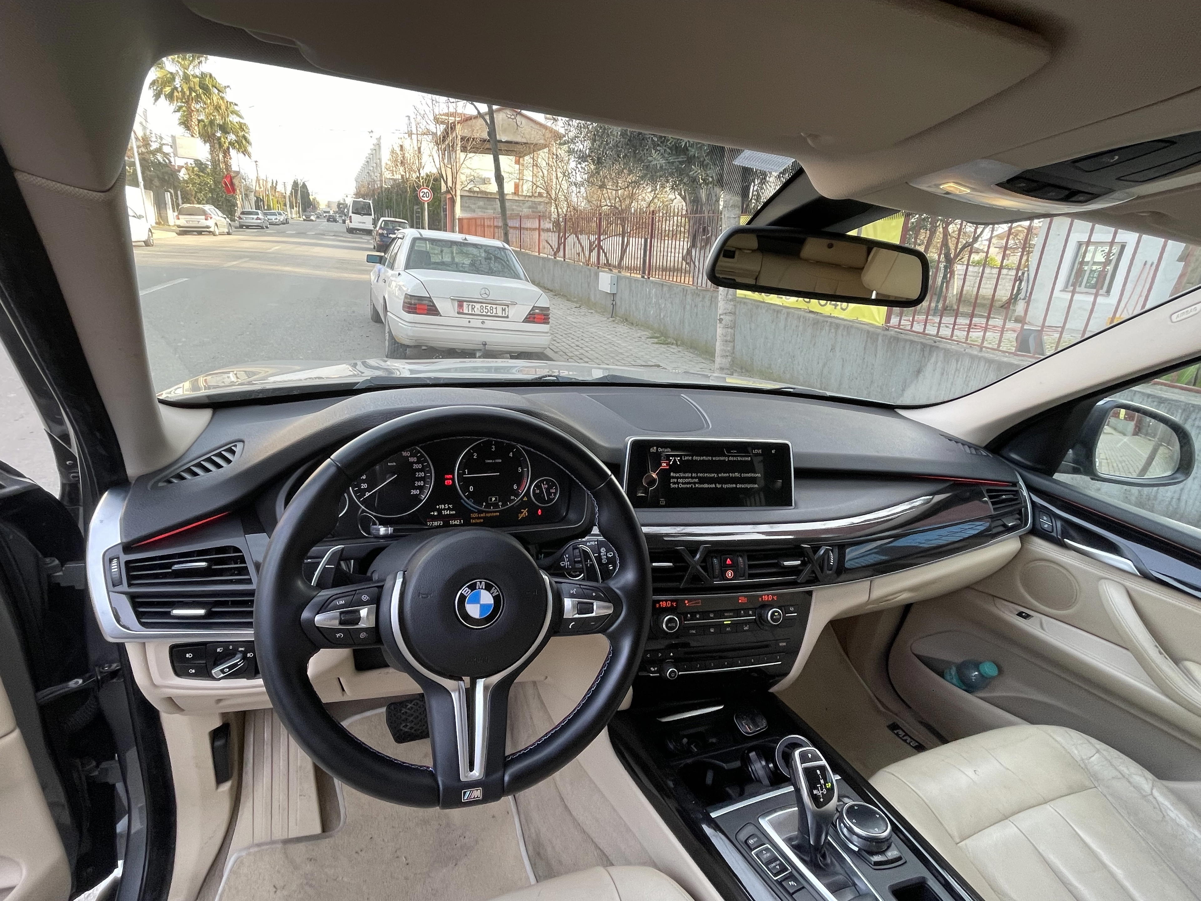 BMW X5 - photo 3