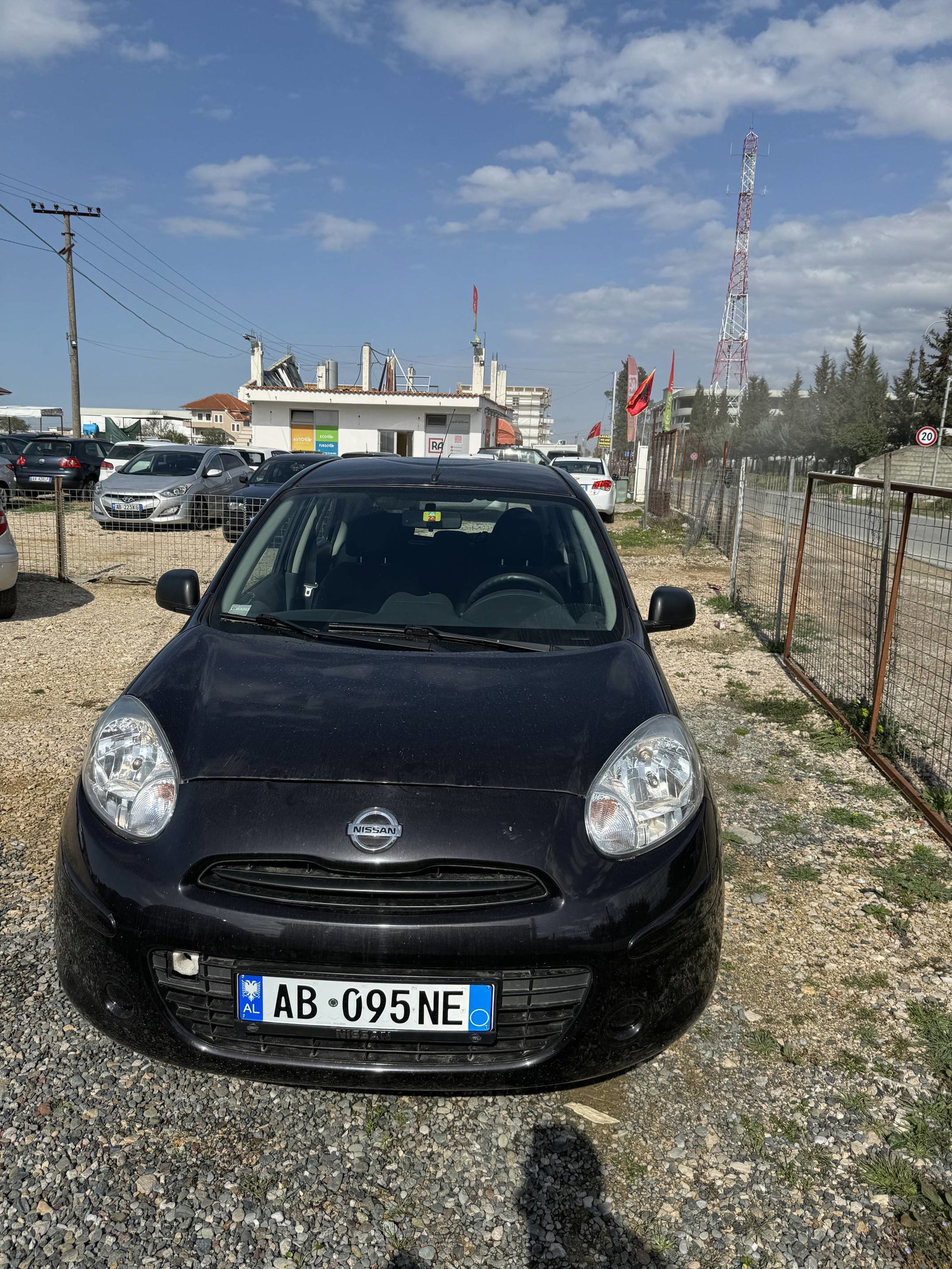 Nissan Micra RentX Albania