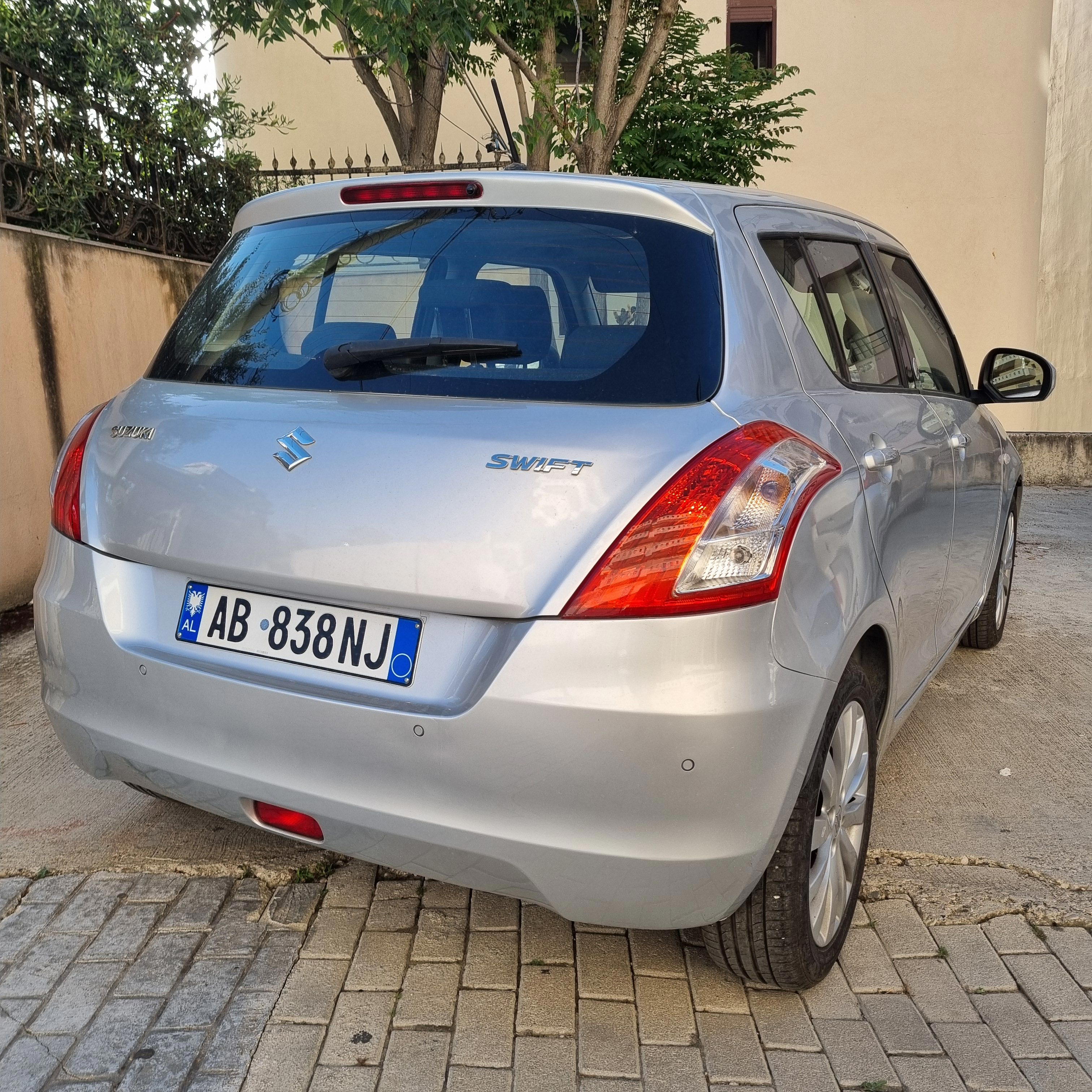 Suzuki Swift - photo 4