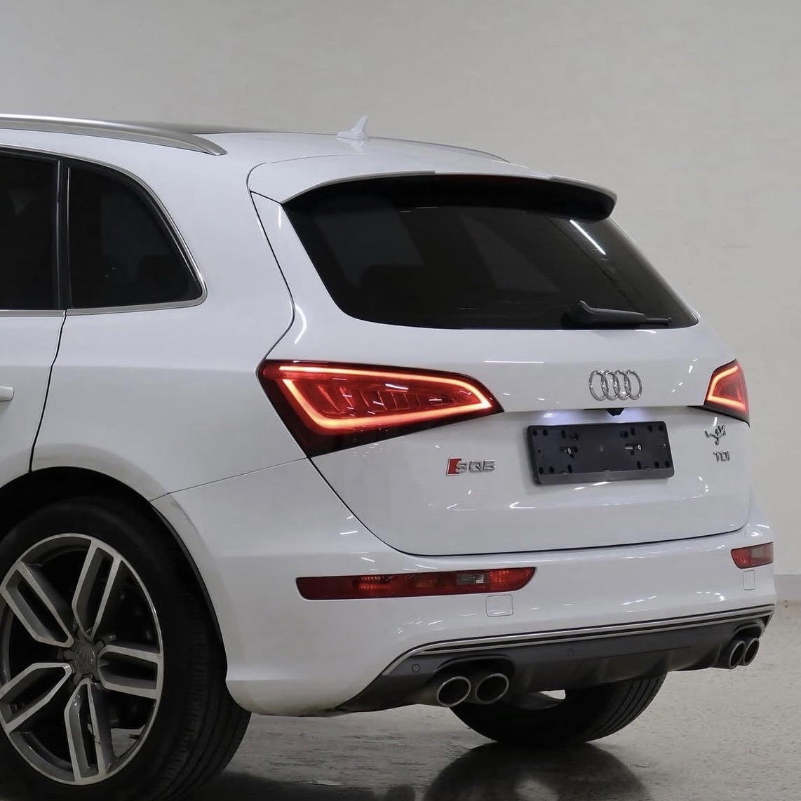 Audi SQ5 - photo 4