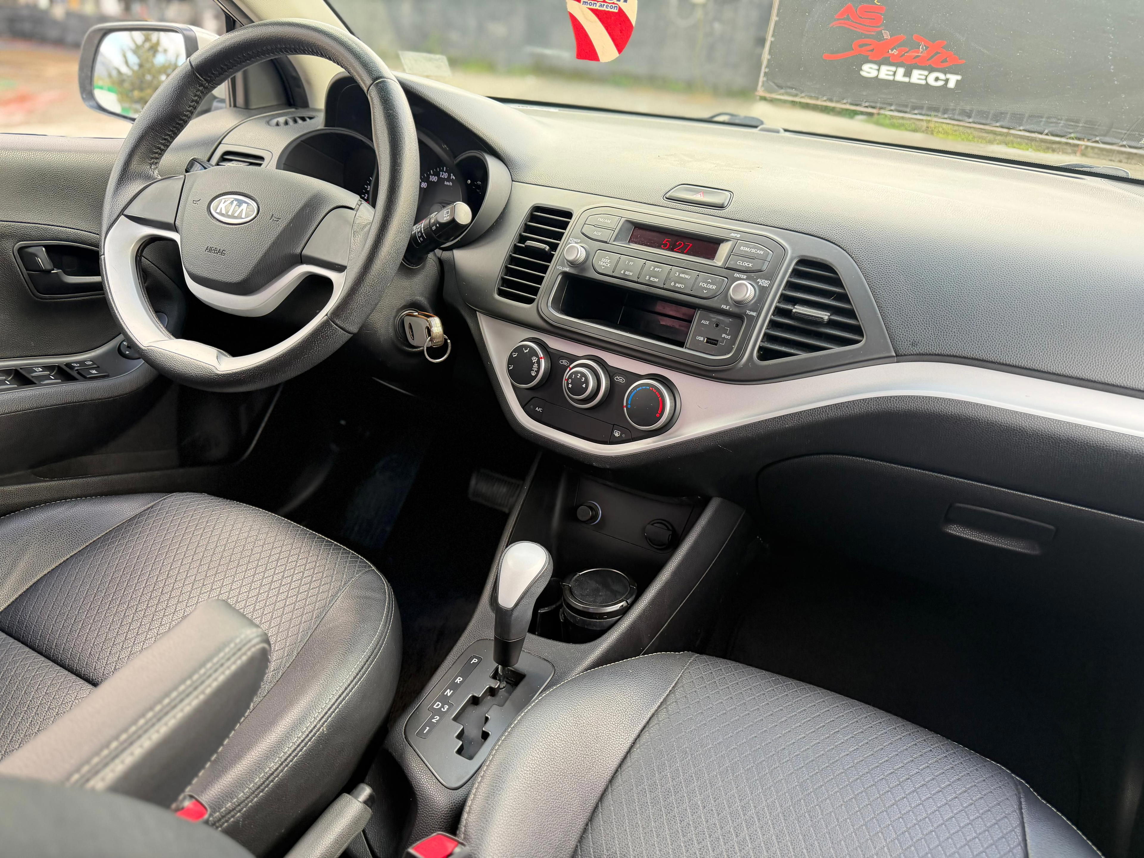 Hyundai i10 - photo 4