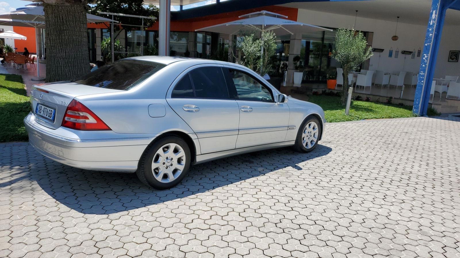 Mercedes-Benz C-Class - photo 3