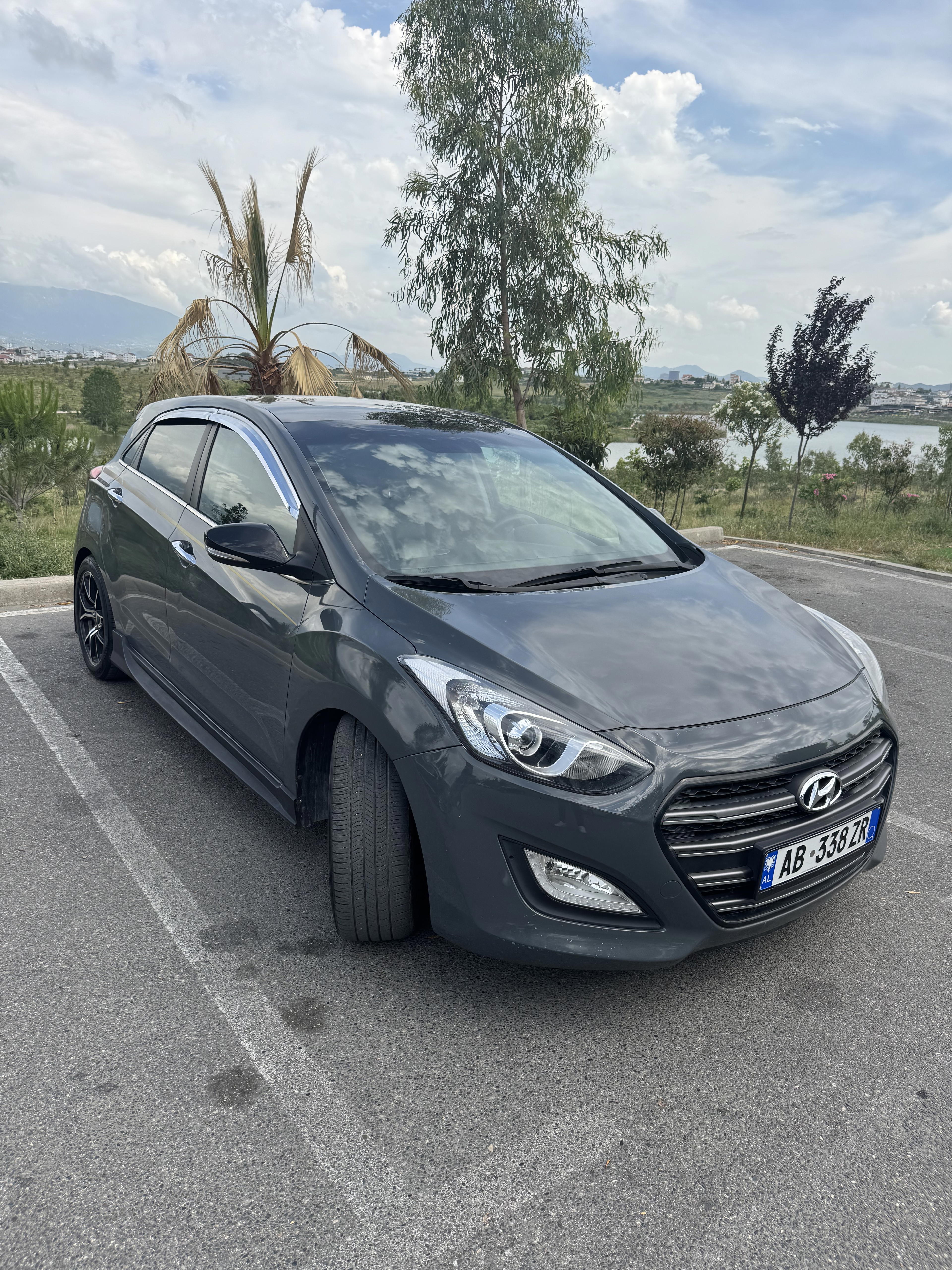 Hyundai I30 for rent