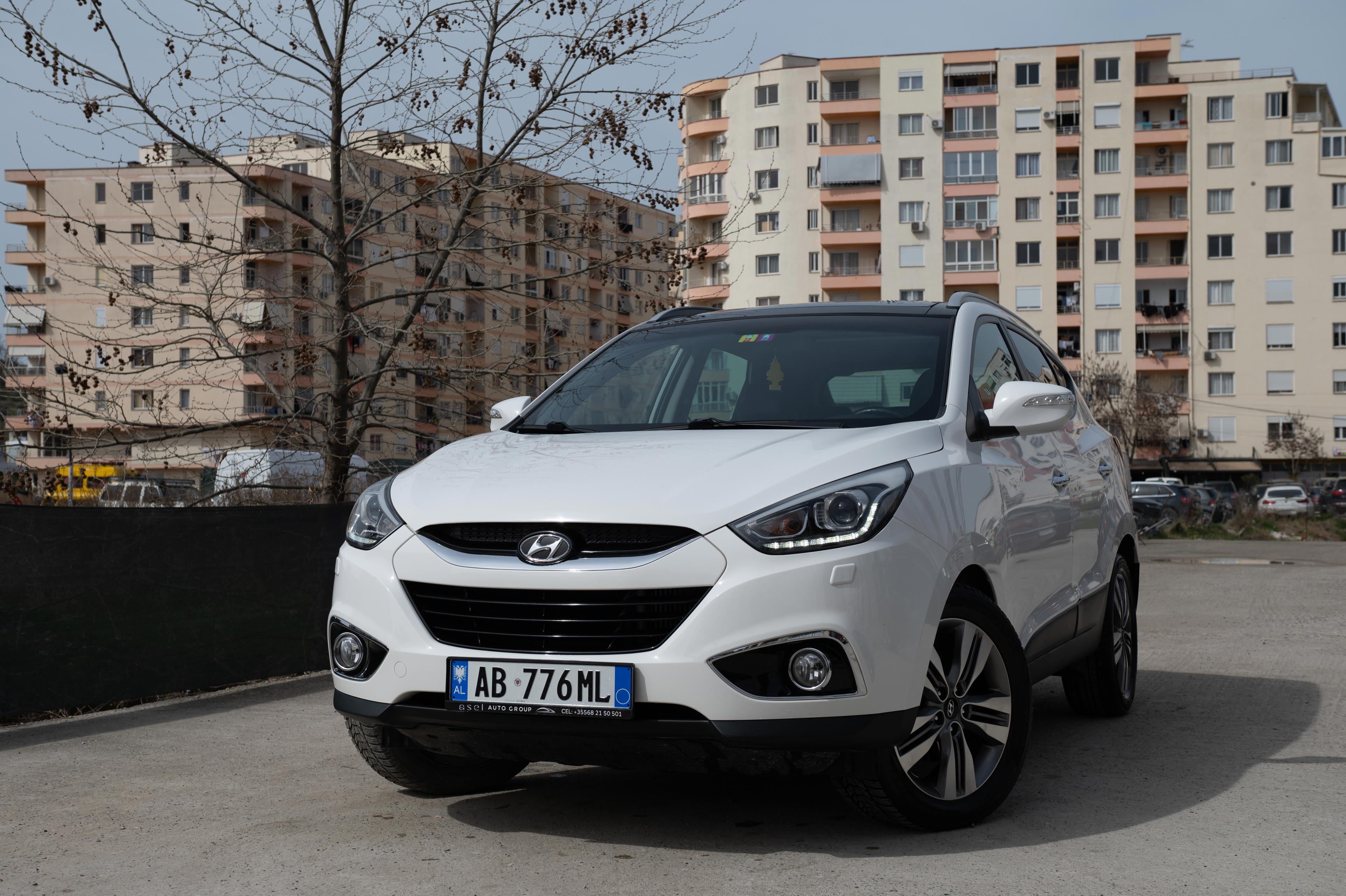 Hyundai Tucson - main photo