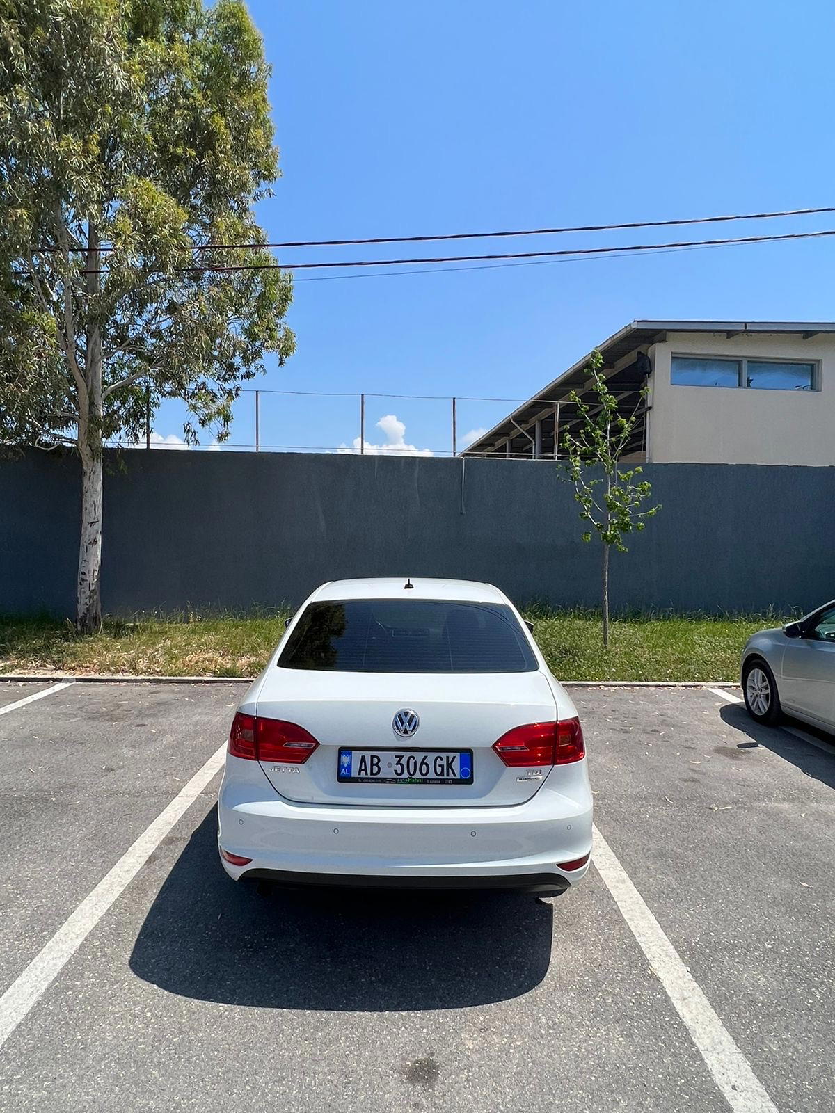 Volkswagen Jetta - photo 4