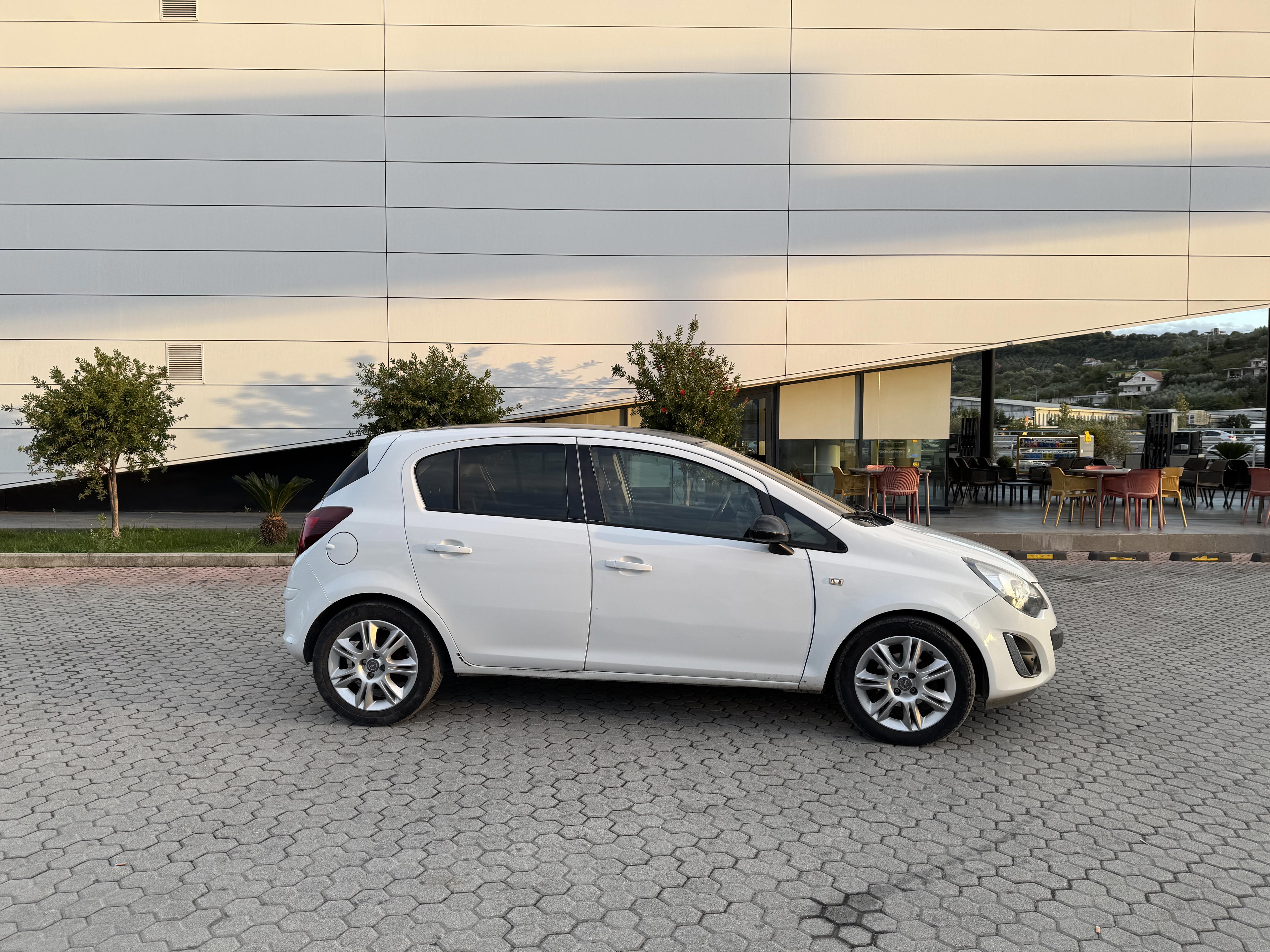 Opel Corsa - photo 3