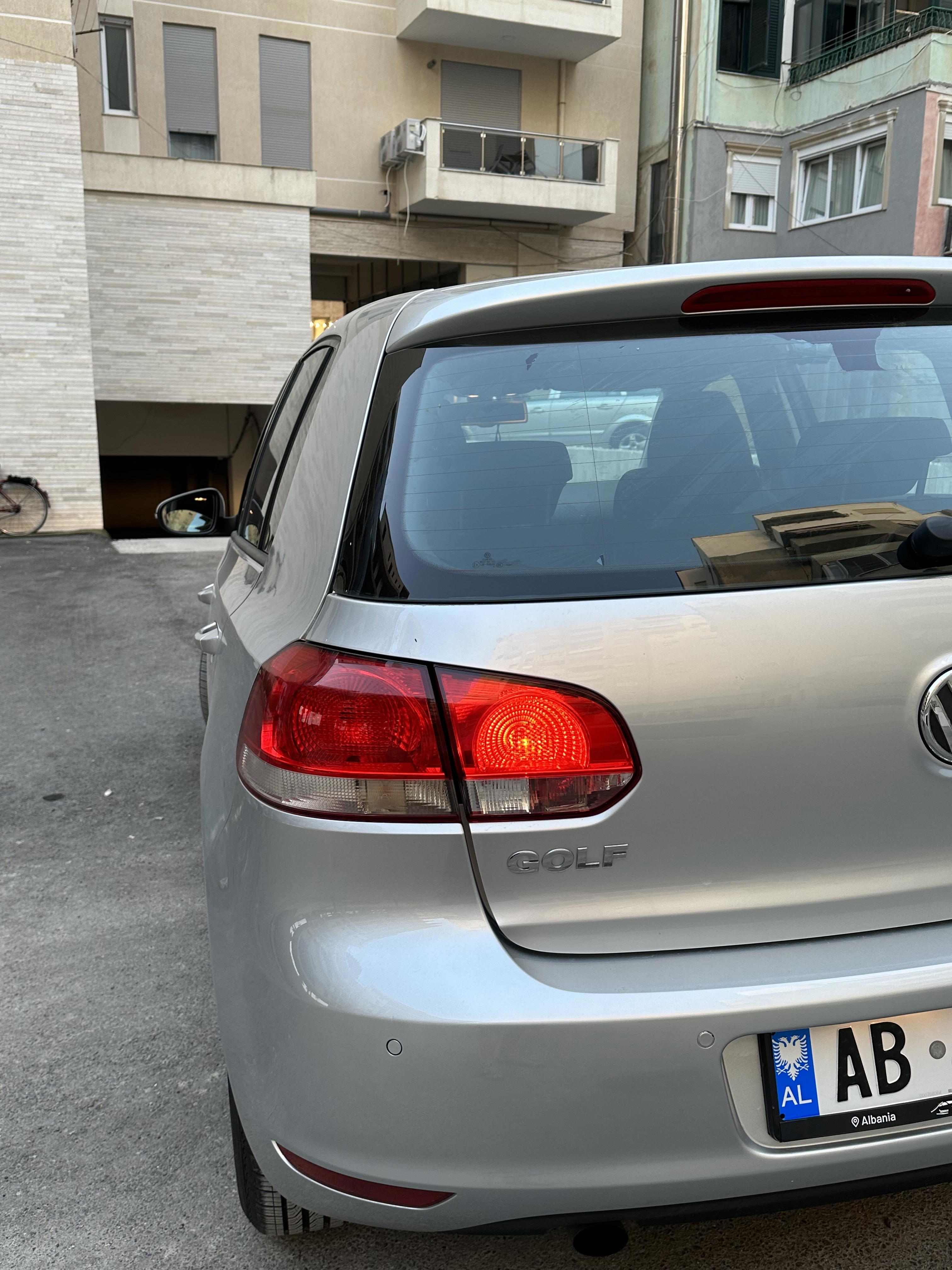 Volkswagen Golf - photo 4