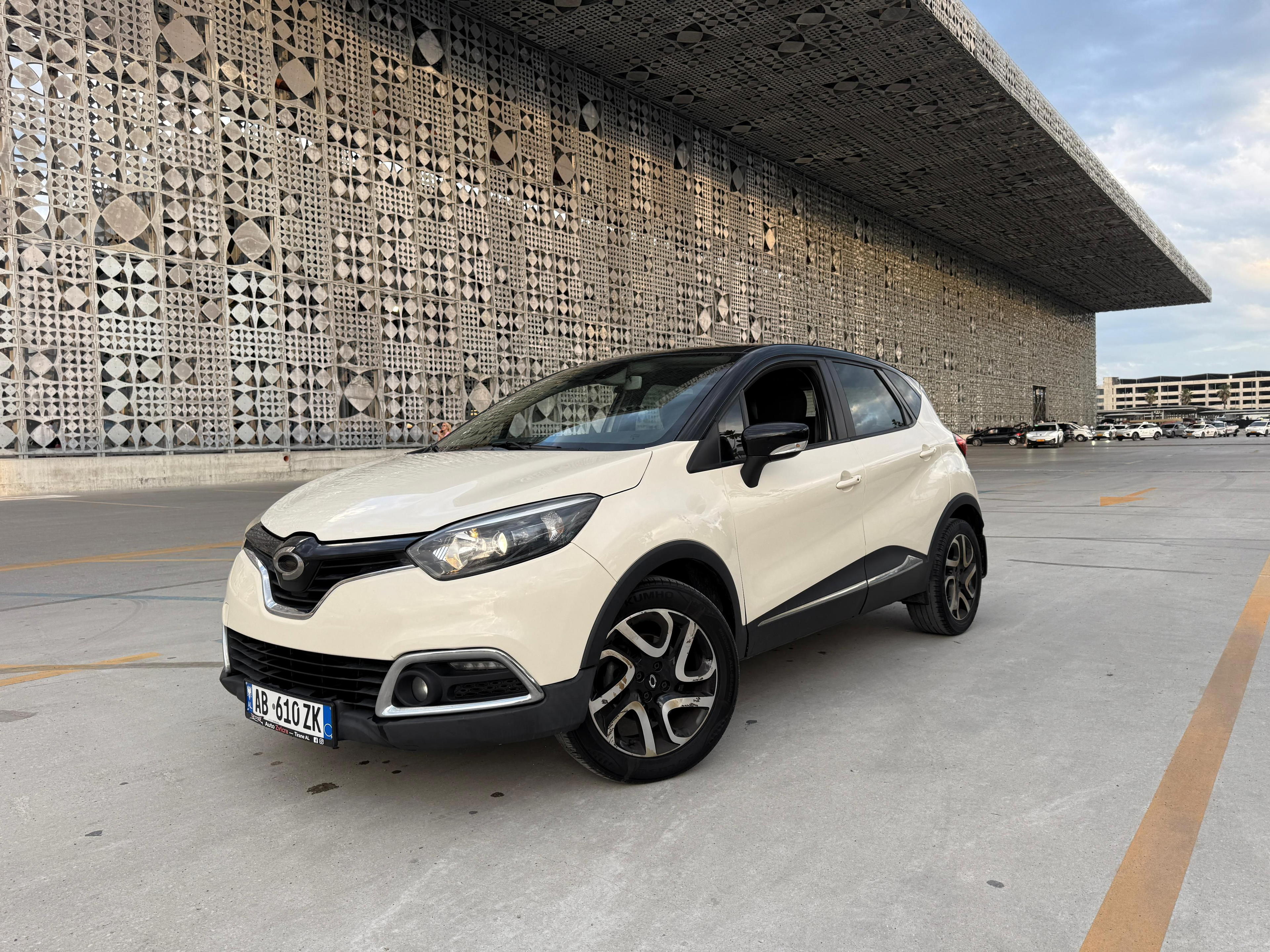 Renault Megane Sedan for rent