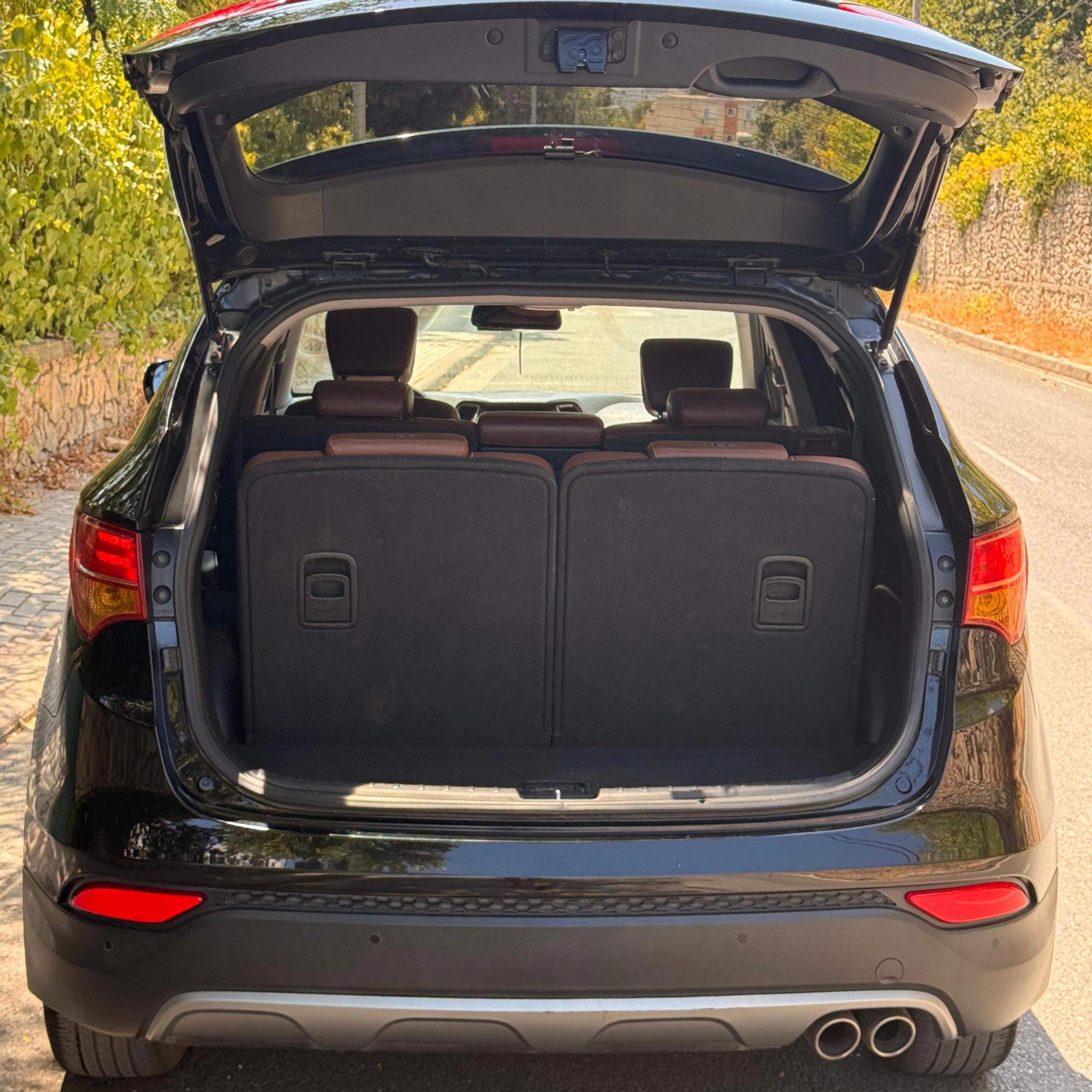 Hyundai Santa Fe - photo 4