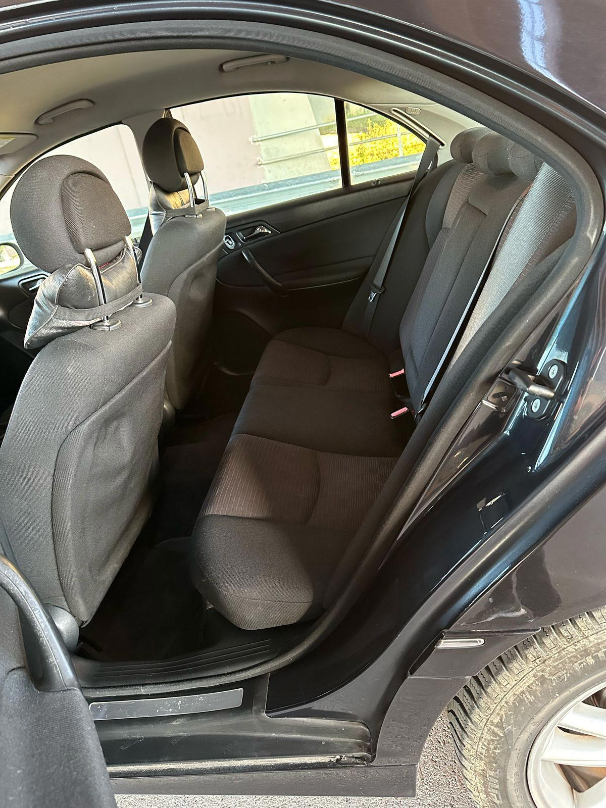 Mercedes-Benz C-Class - photo 4