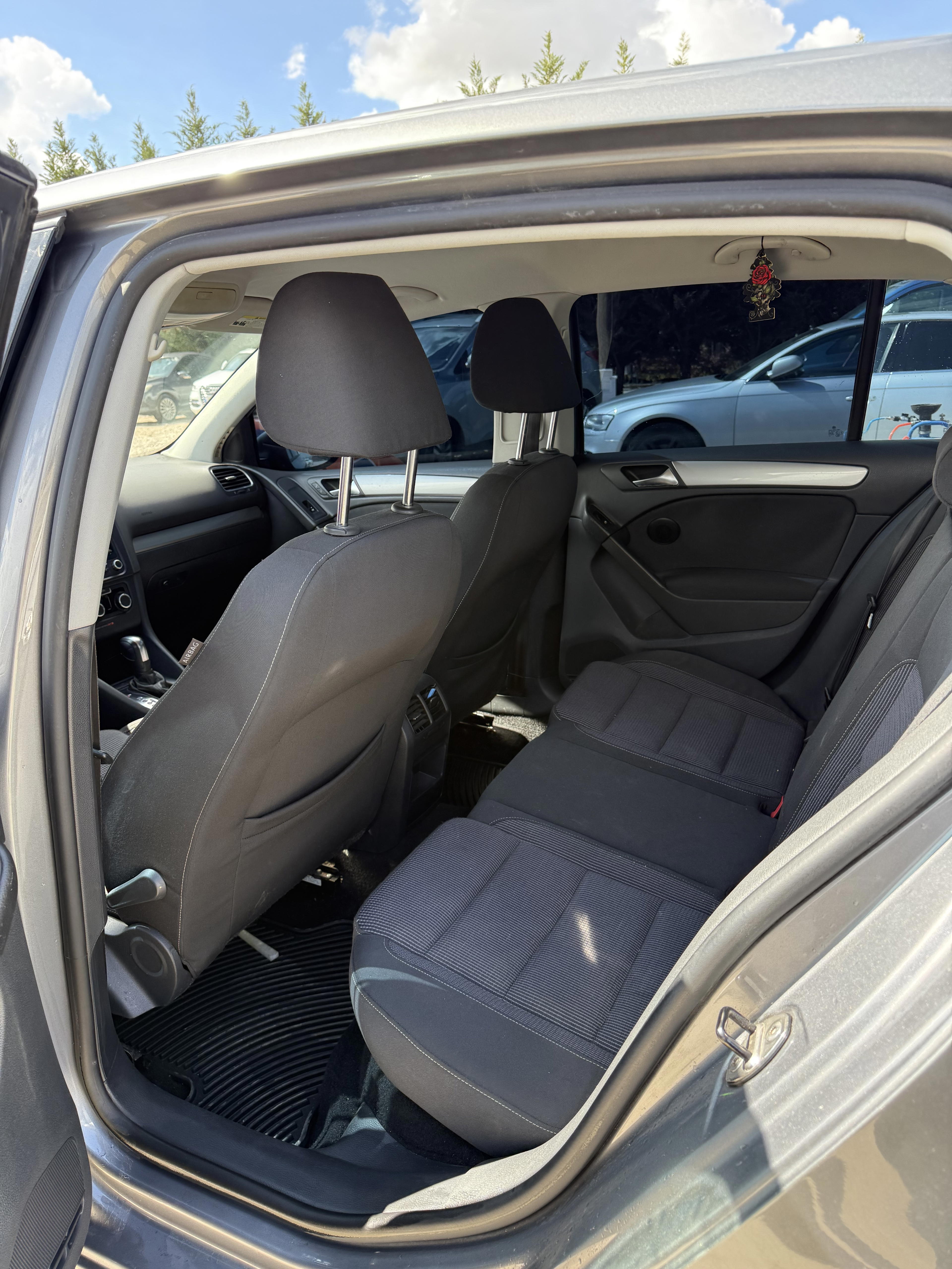 Volkswagen Golf - photo 3