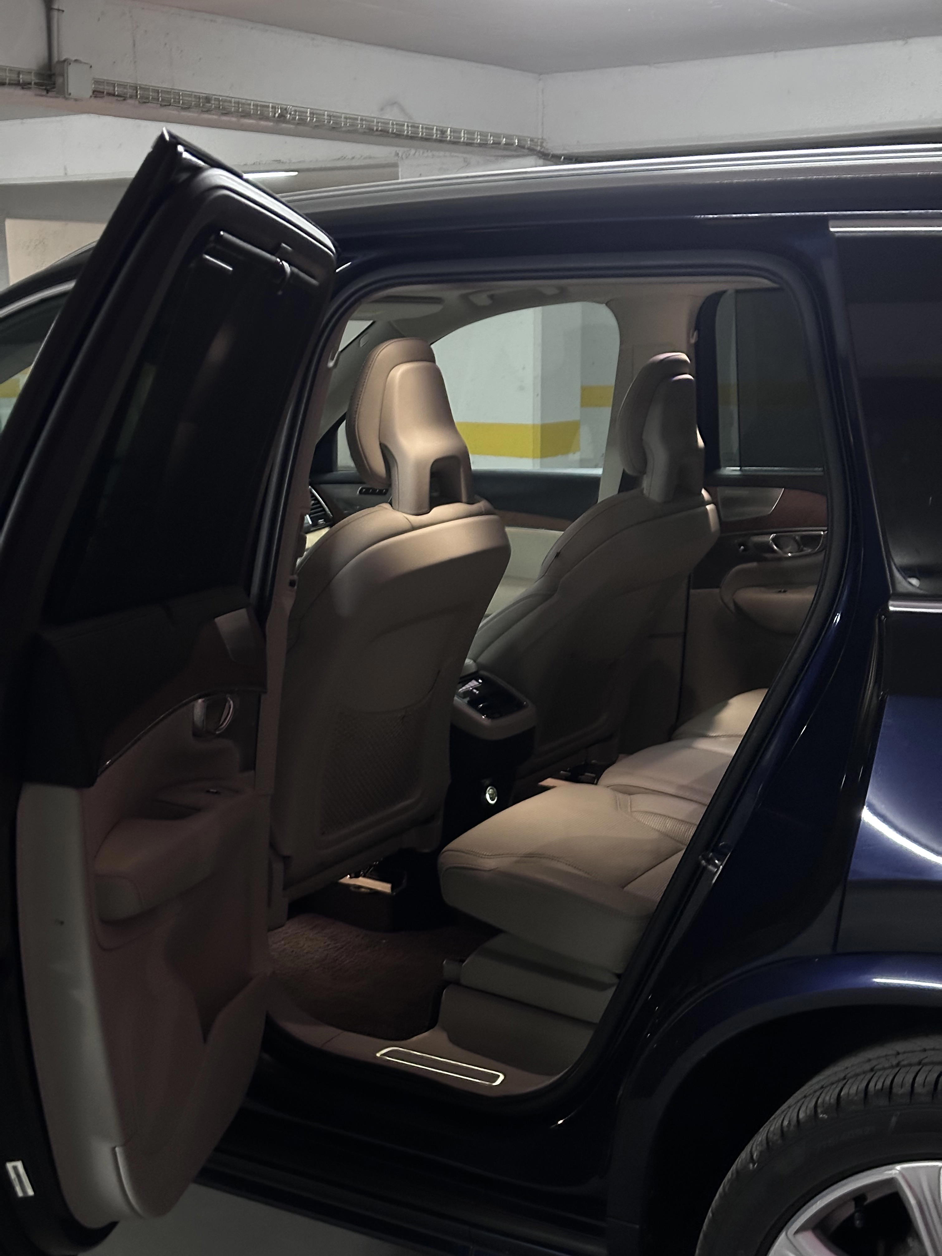 Volvo XC90 - photo 4