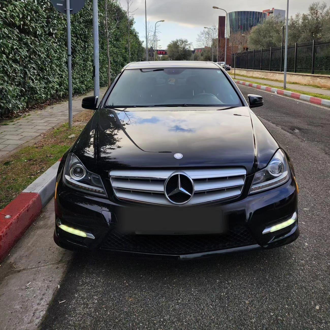 Mercedes-Benz C-Class - main photo