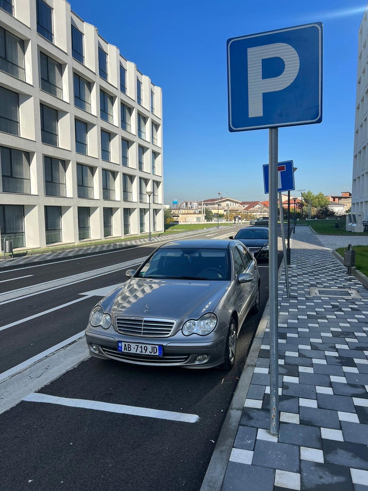 Mercedes-Benz C-Class - main photo