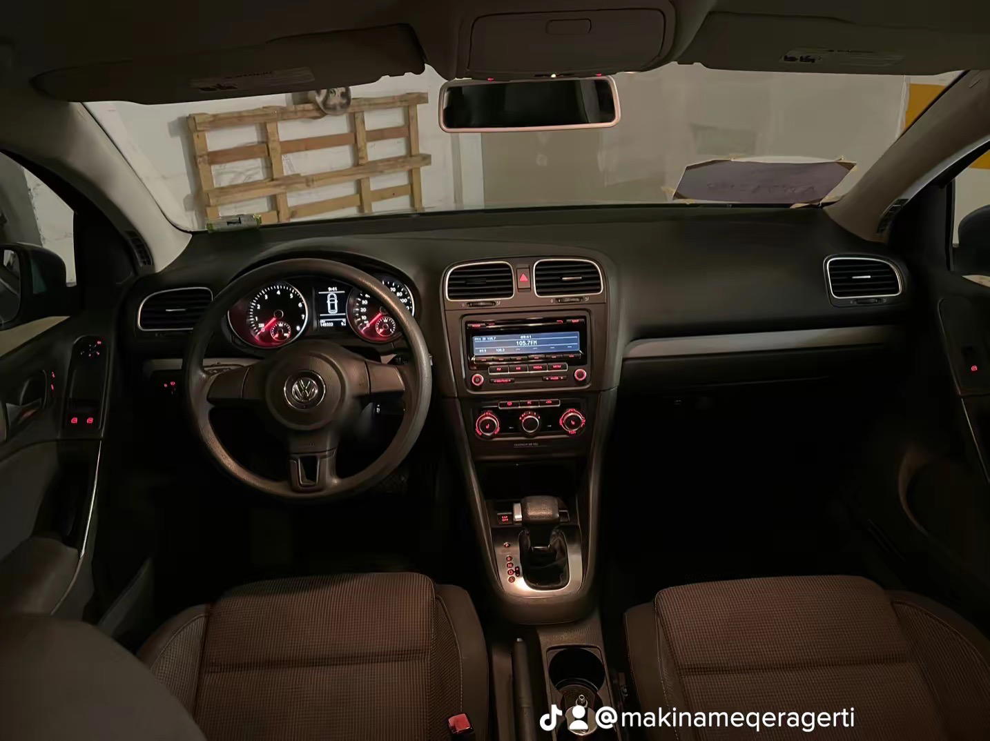 Volkswagen Golf R - photo 4