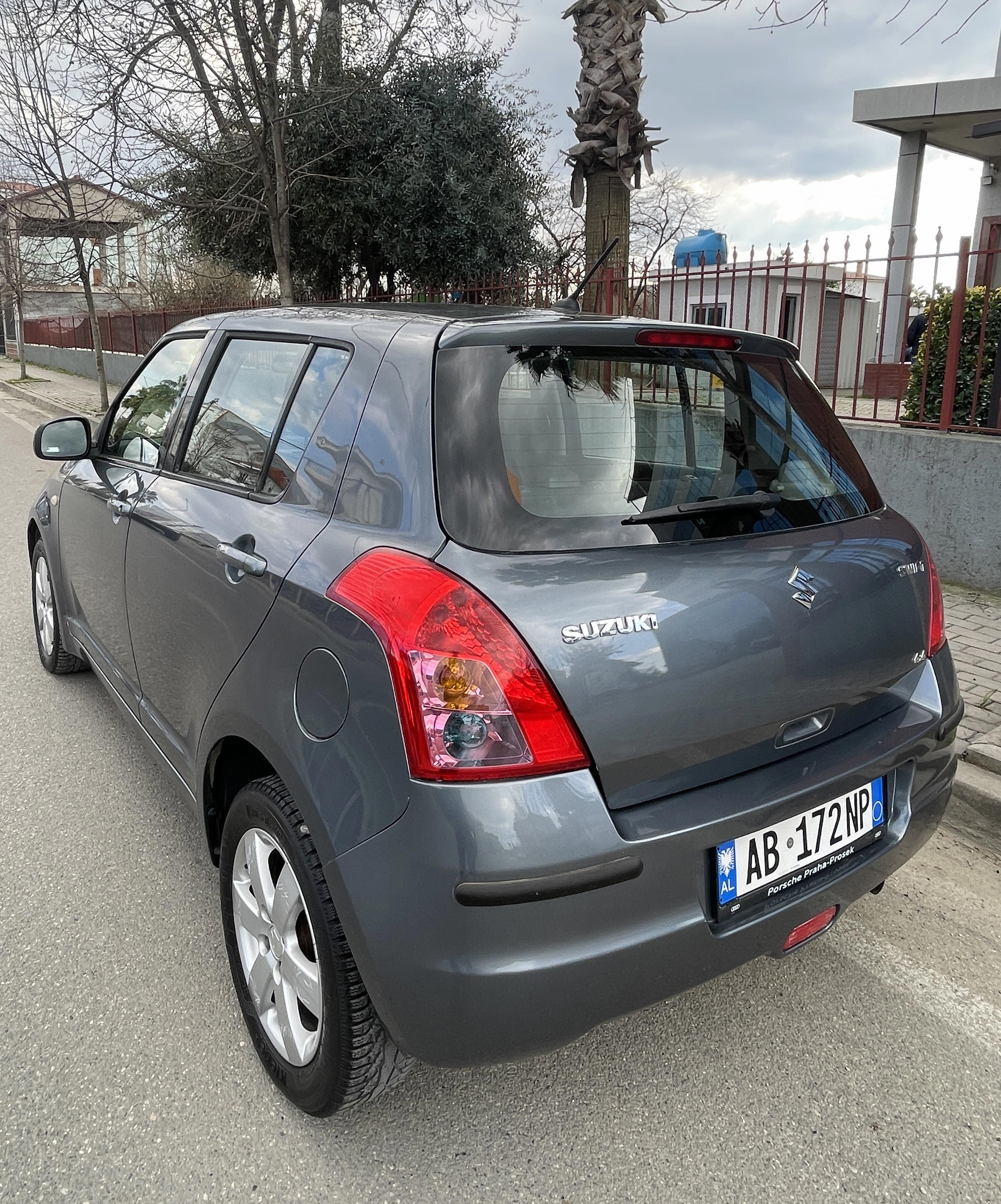 Suzuki Swift - photo 4