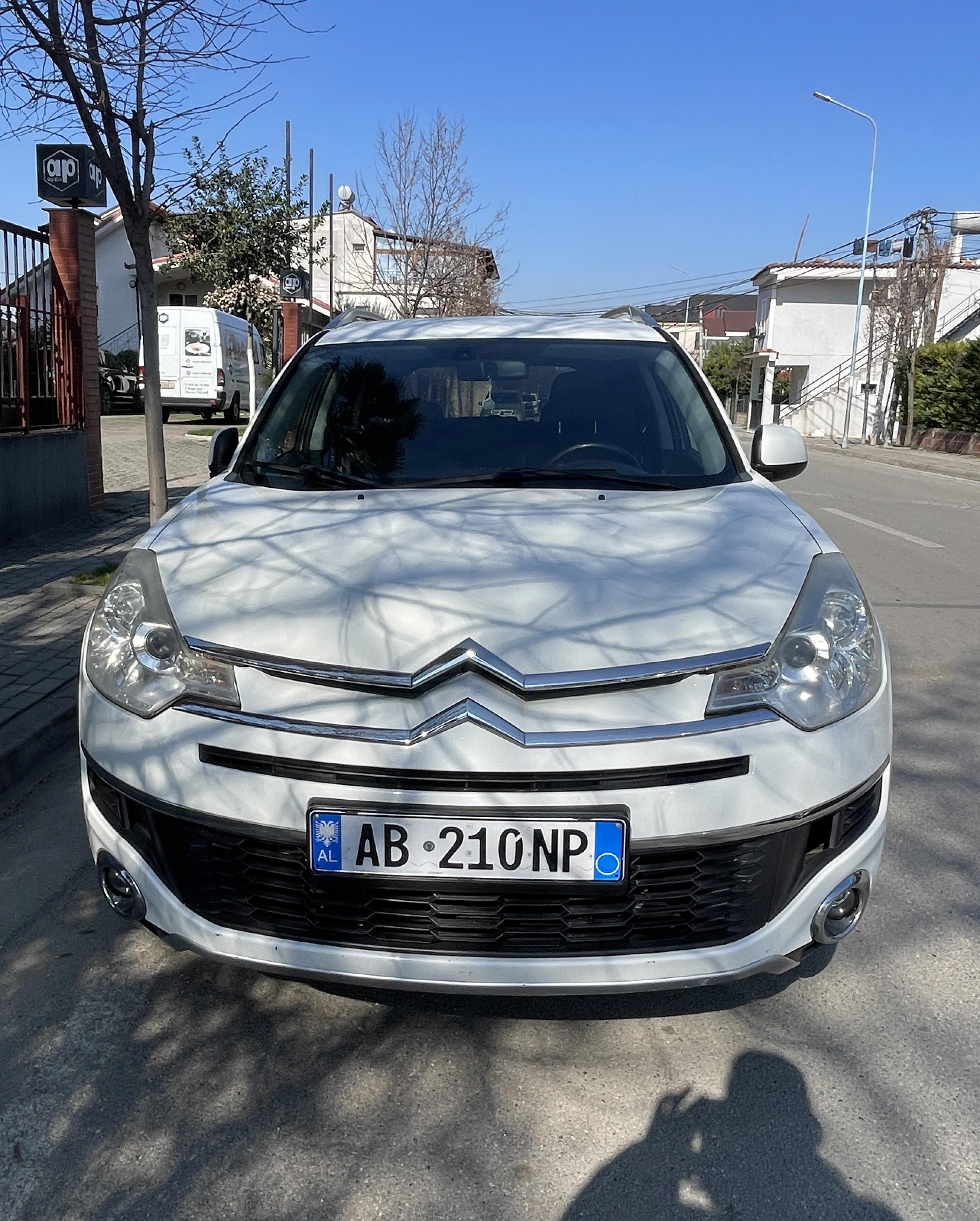 Citroen C-Crosser - photo 3
