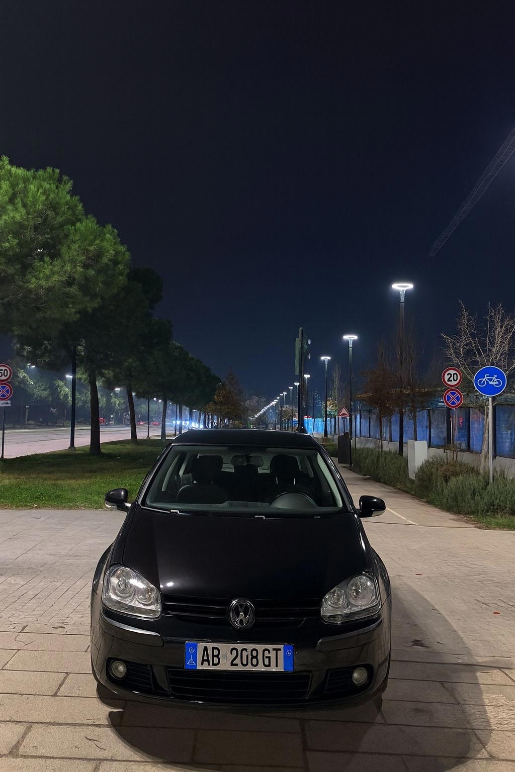 Volkswagen Golf for rent