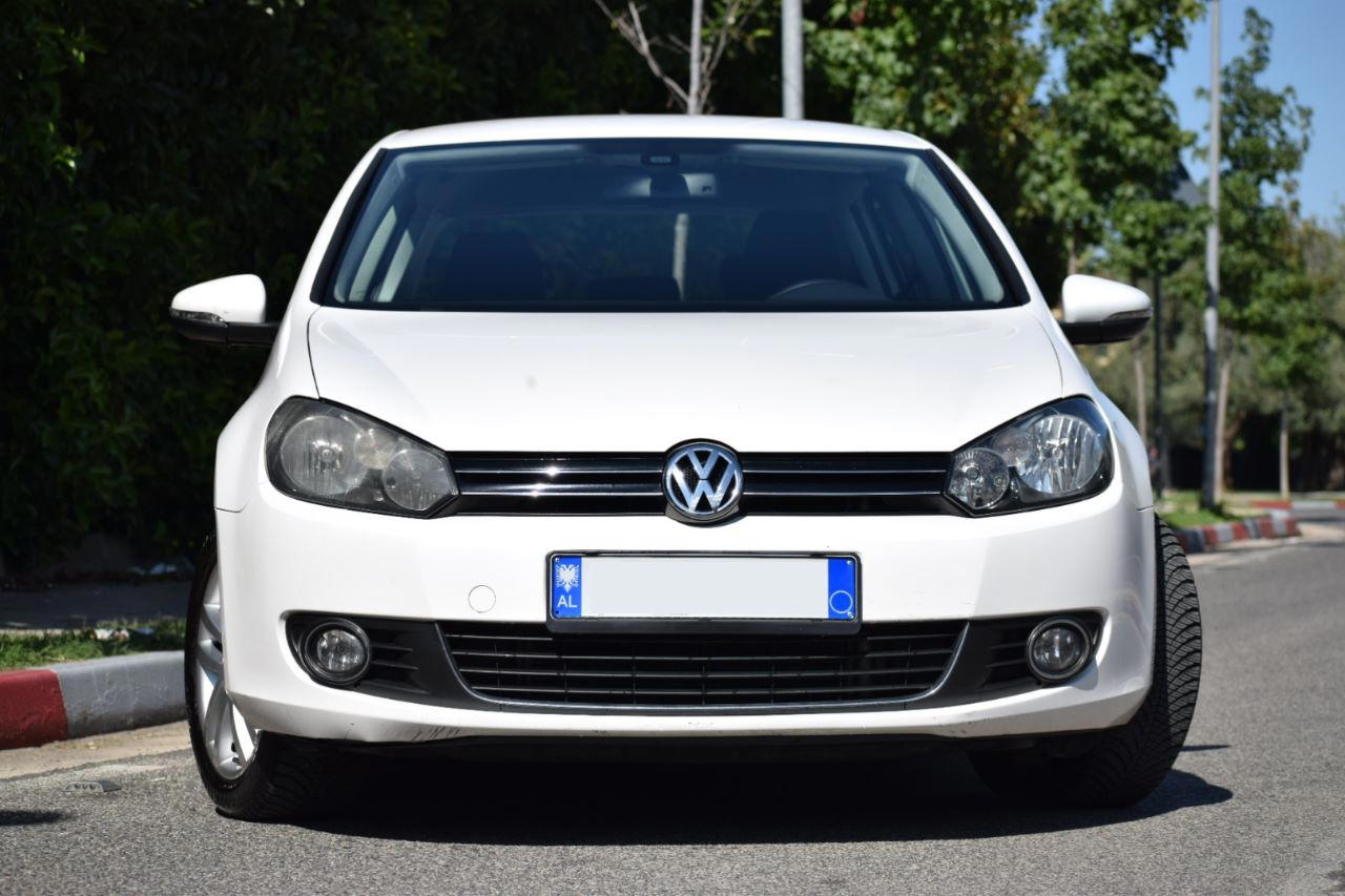 Volkswagen Golf for rent
