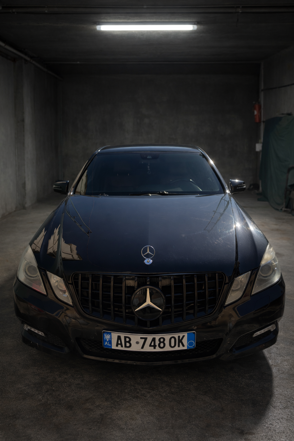Mercedes-Benz E-Class RentX Albania