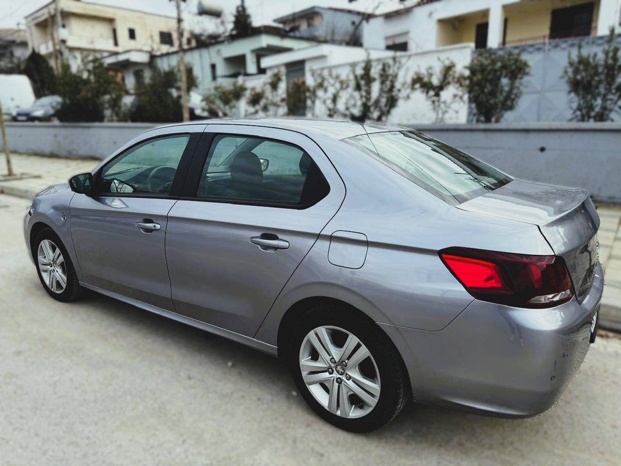 Peugeot 301 - photo 3