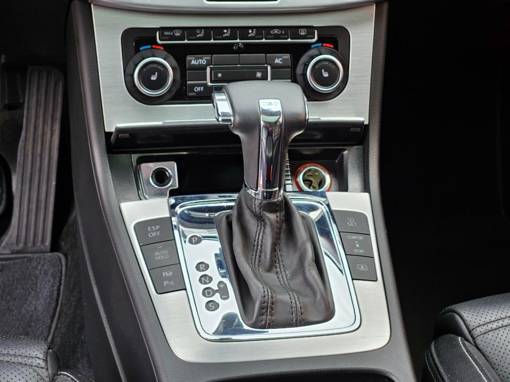 Volkswagen CC - photo 4